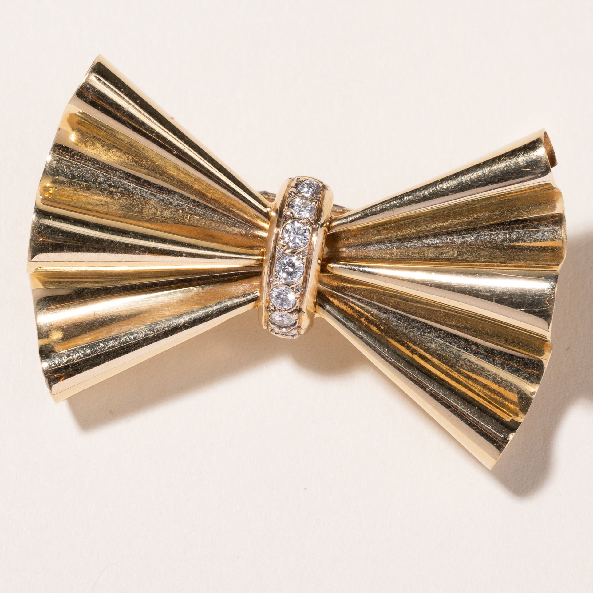 14k Yellow Gold Bow Design Diamond Brooch | 0.28ctw |