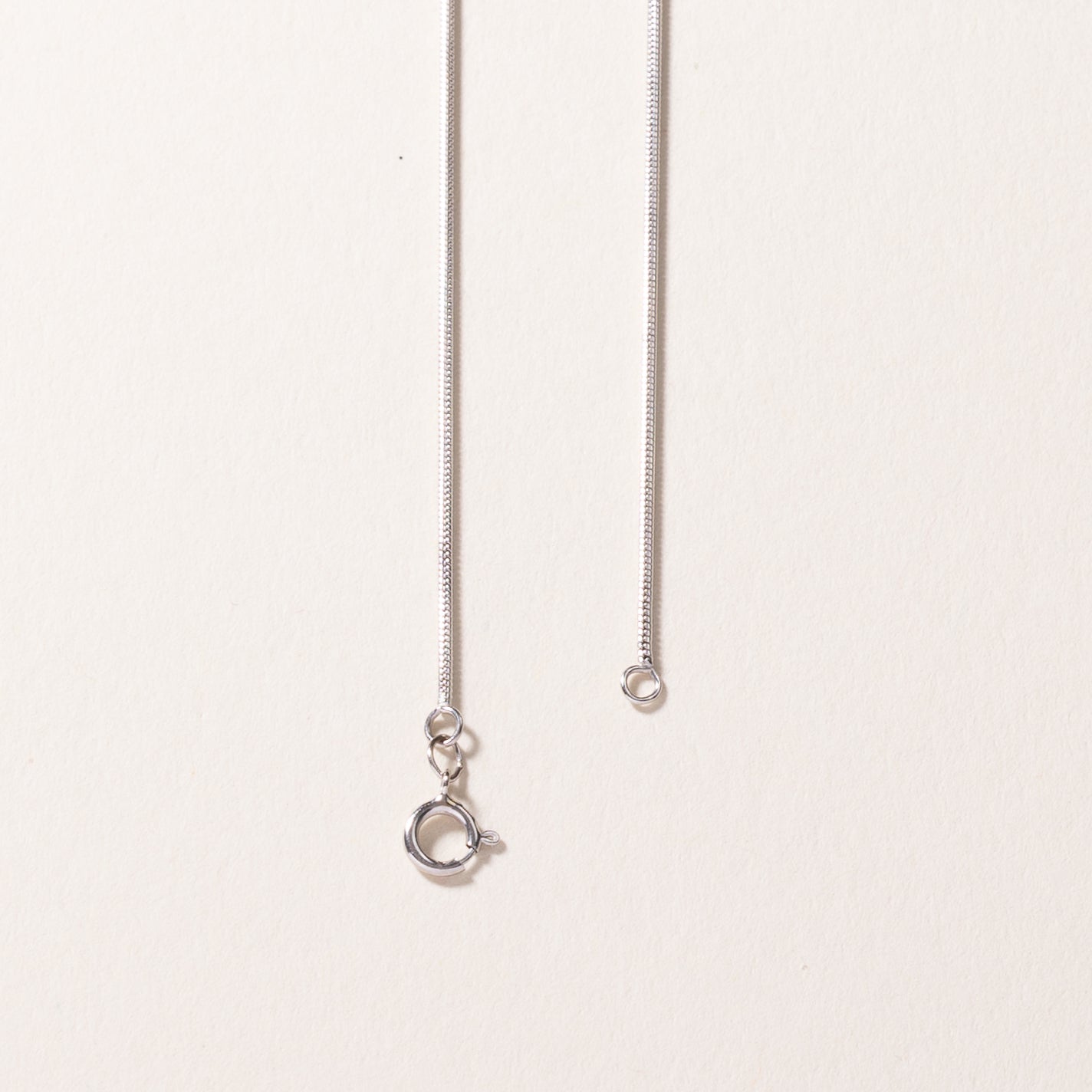 14k White Gold Diamond Necklace | 0.18ctw | 18"