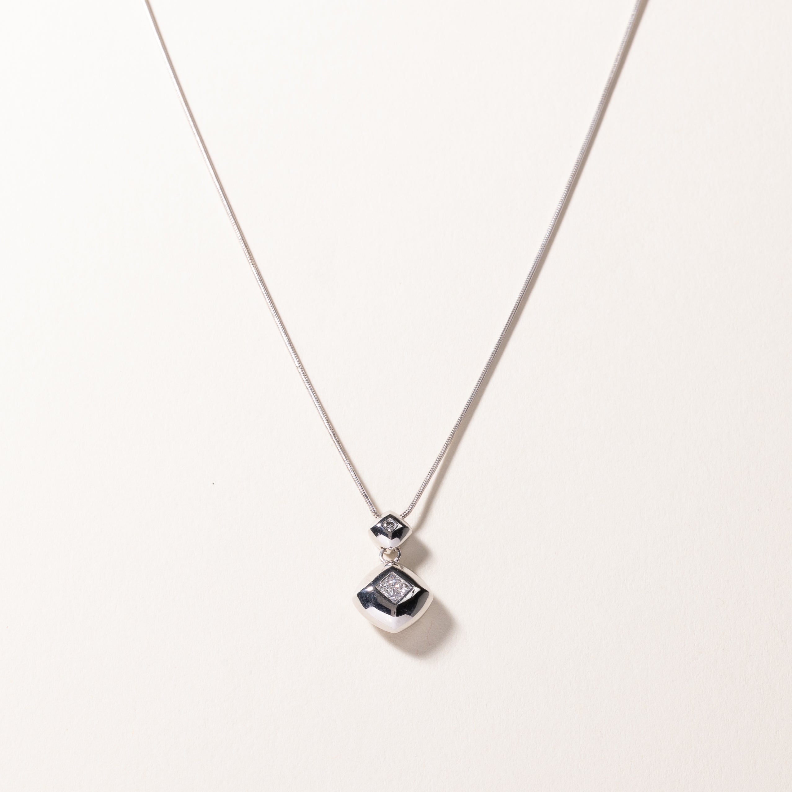 14k White Gold Diamond Necklace | 0.18ctw | 18"