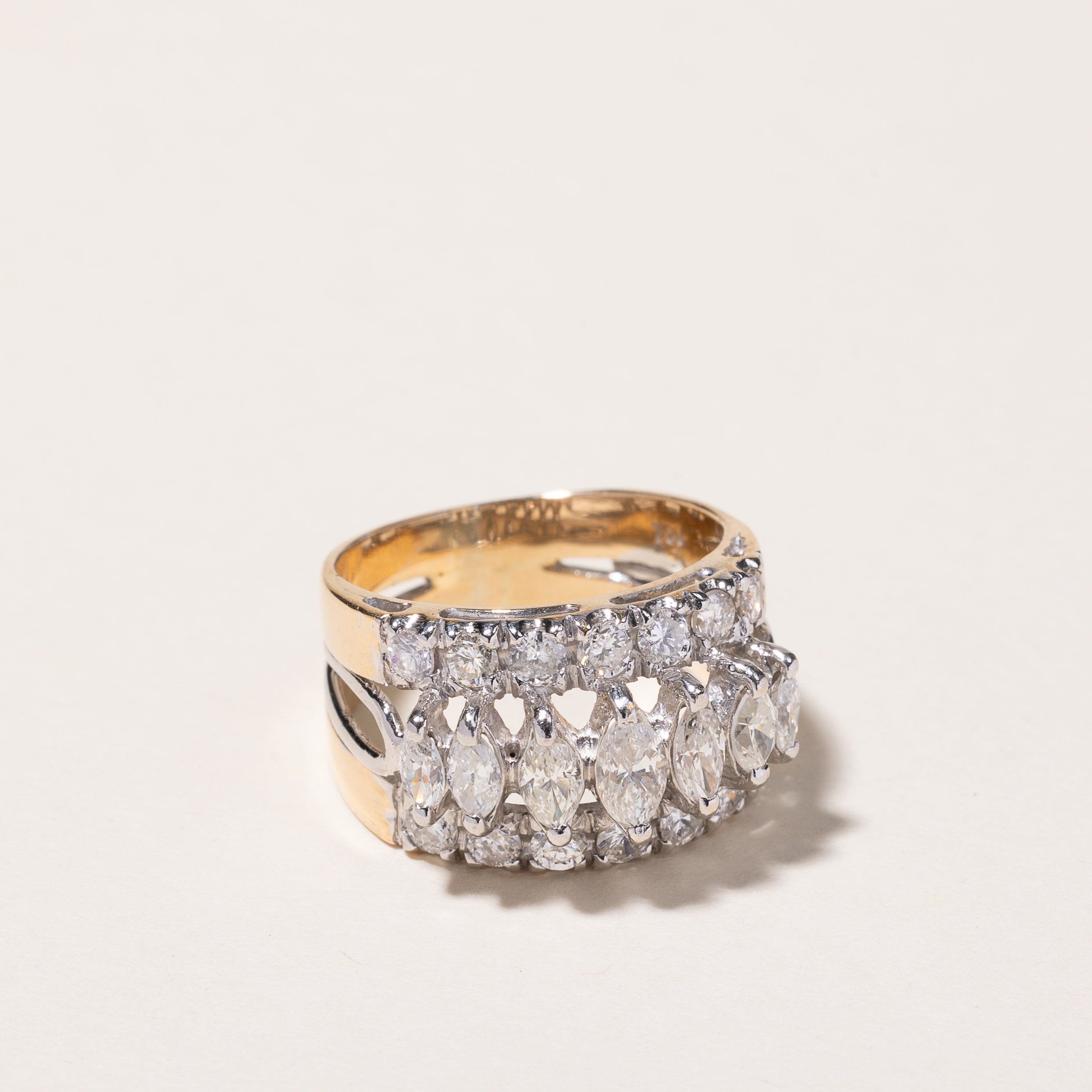Bague en or jaune 18 carats sertie de trois rangées de diamants | 1,27 ct au total | Taille 5,25