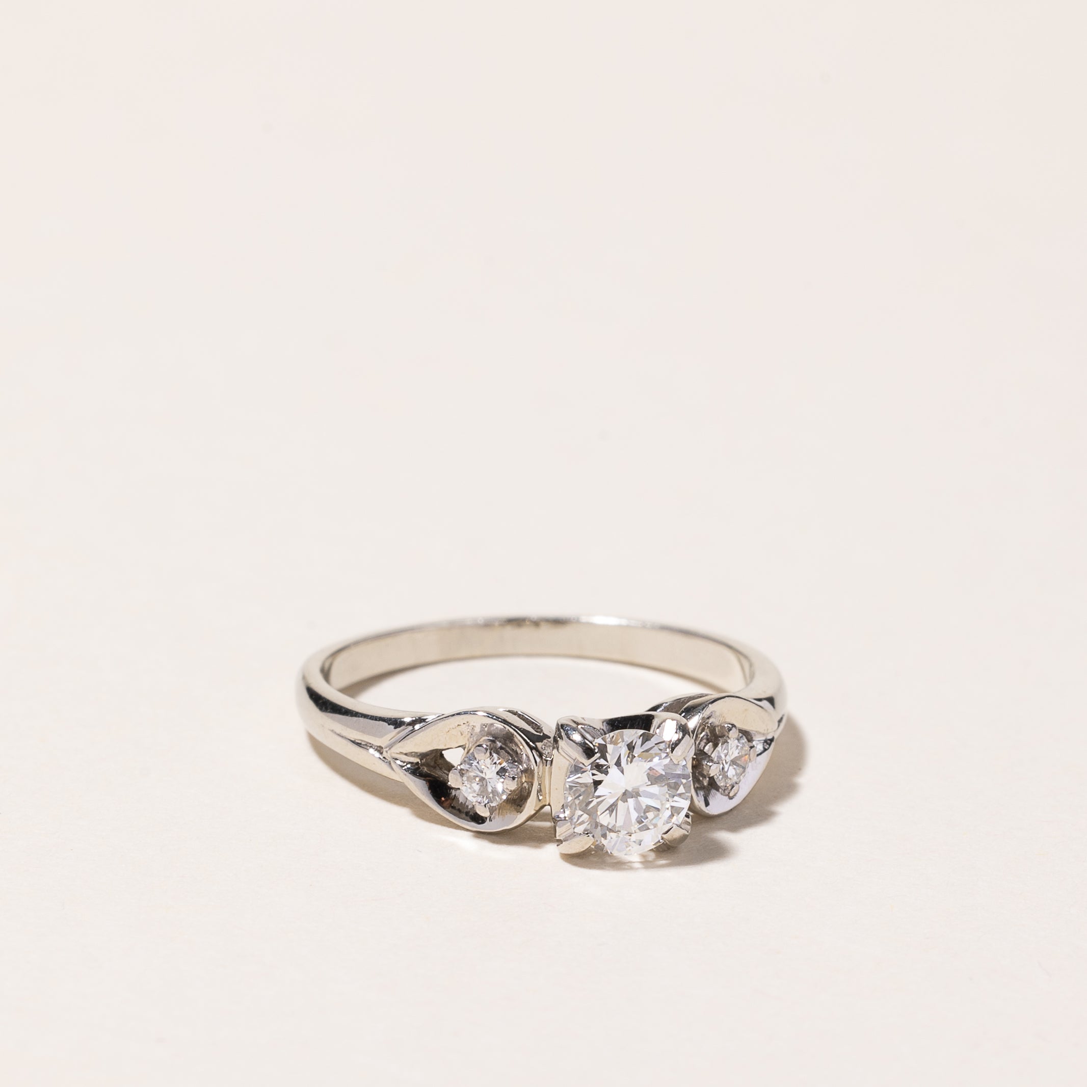18k White Gold Diamond Engagement Ring | 0.50ctw | SZ 4.75