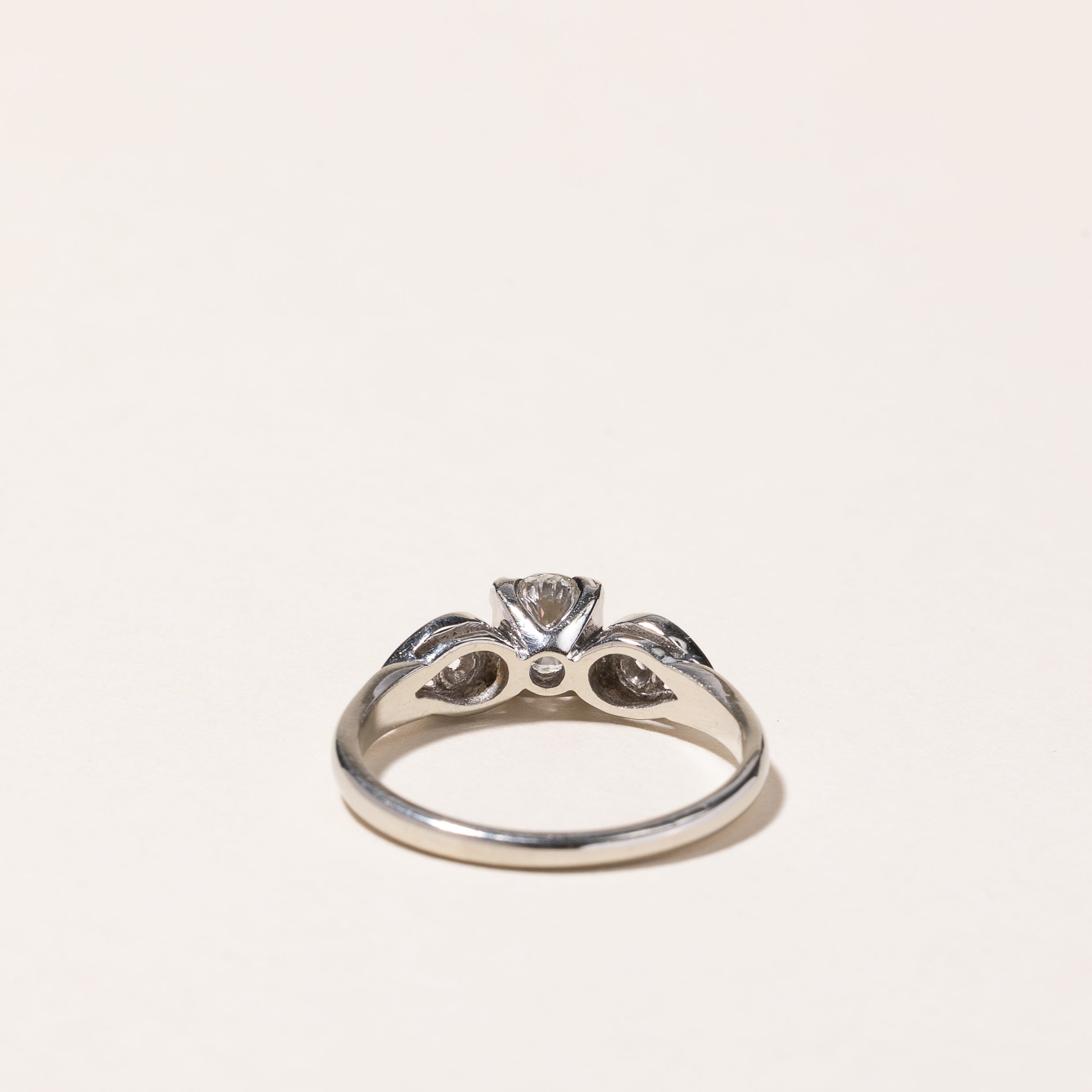 18k White Gold Diamond Engagement Ring | 0.50ctw | SZ 4.75