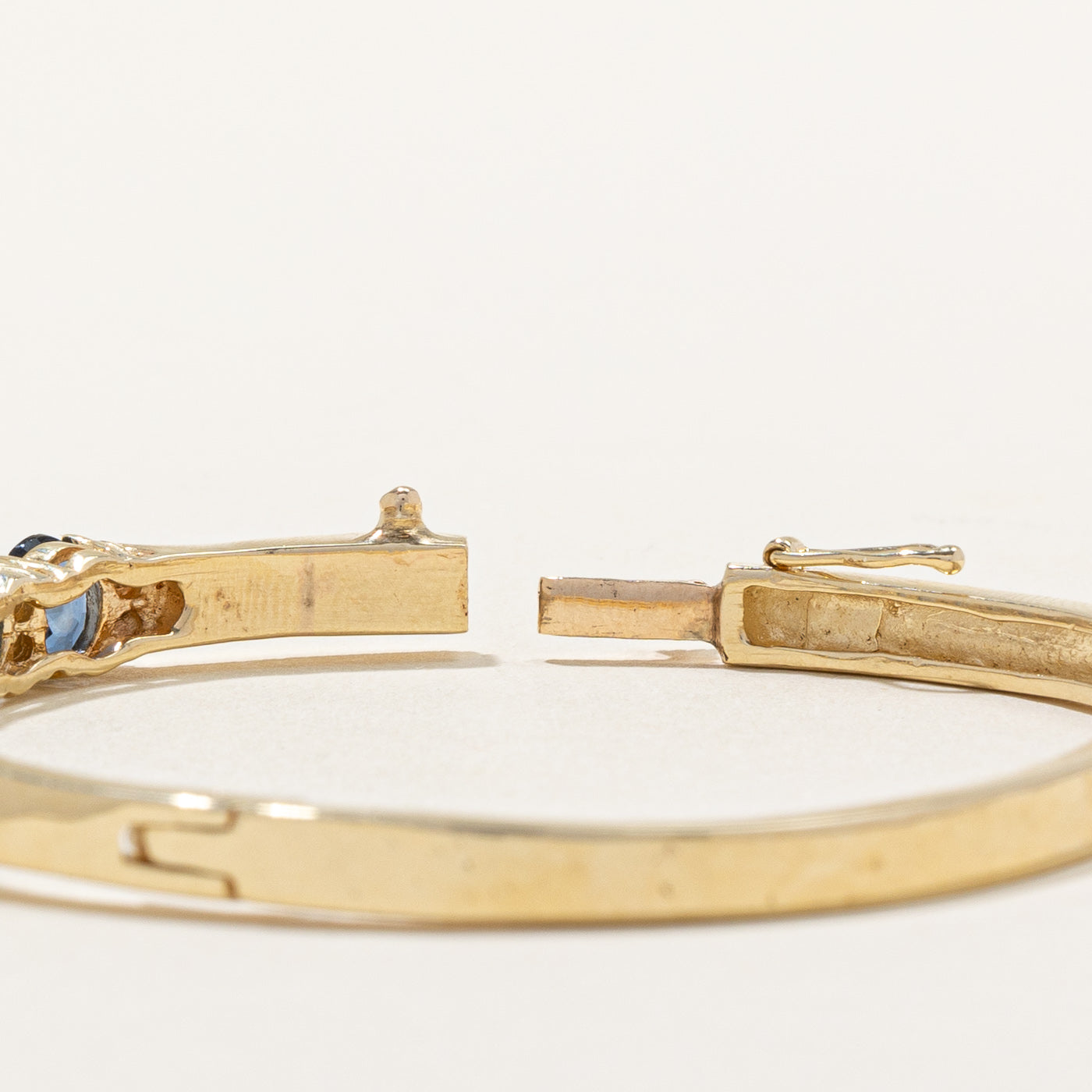 Sapphire & Diamond Bracelet | 5.32ctw, 0.45ctw | 7" |