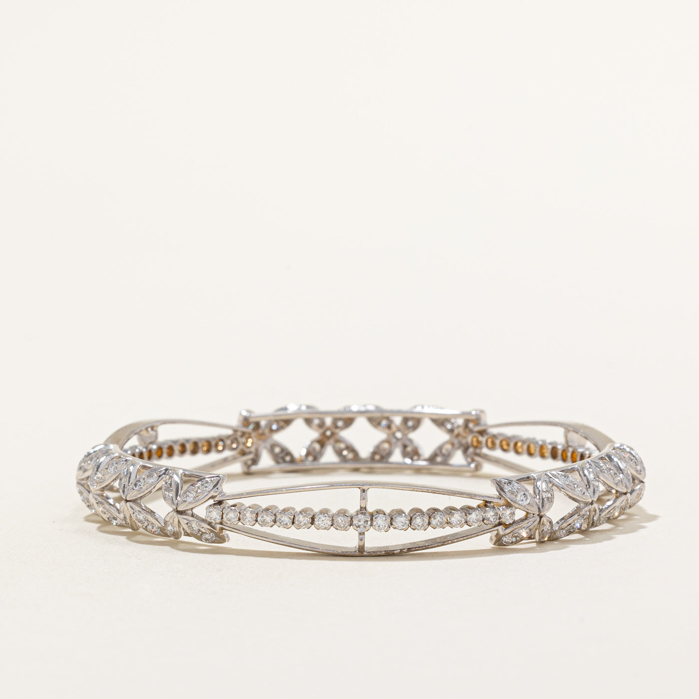 Diamond Bangle | 3.12ctw I1-I2 H/I | 8" |