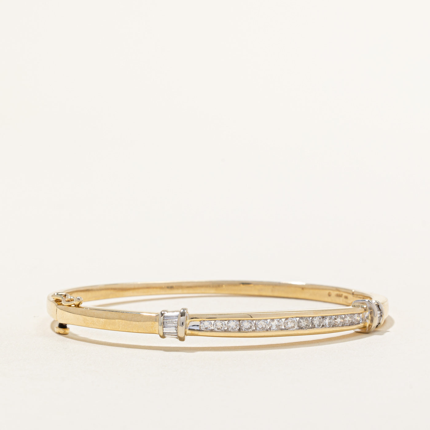 Channel Set Diamonds | 0.75ctw | 6.5" |