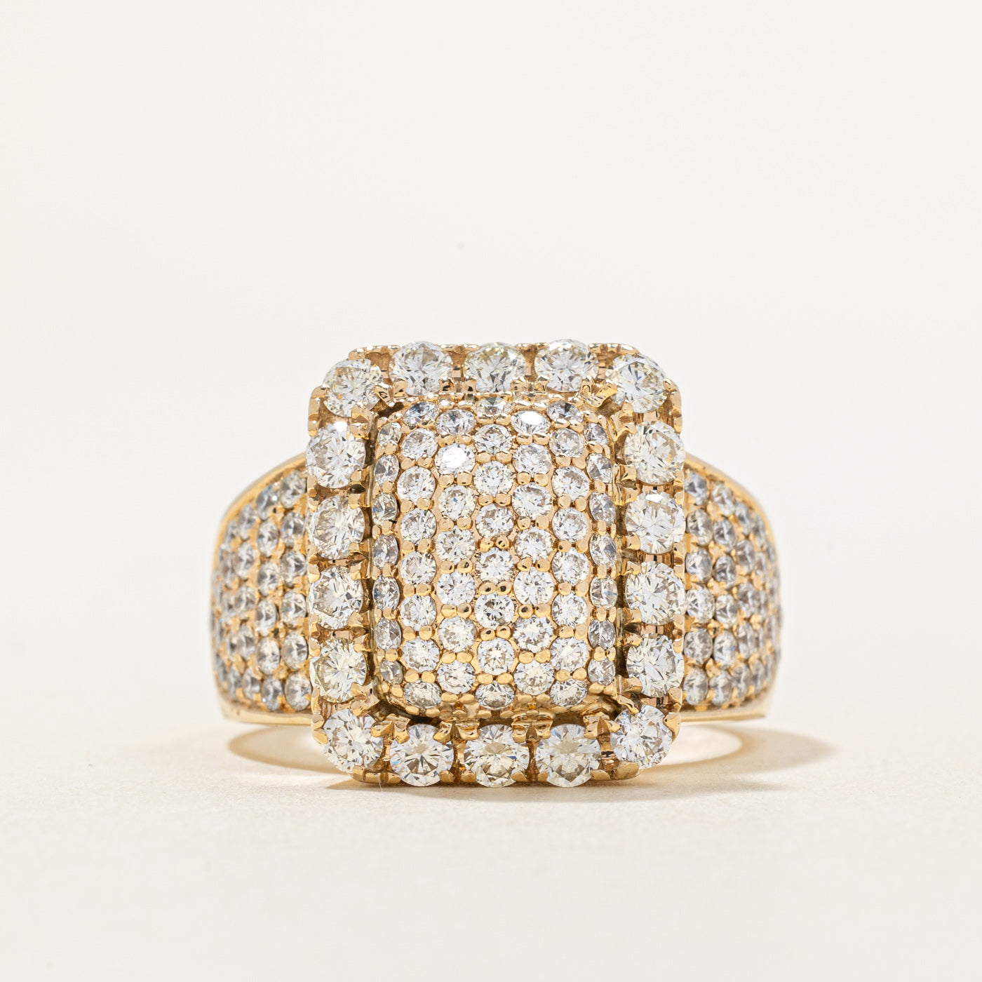 Bague cocktail sertie de diamants pavés | 3,18 ct | Taille 9,5 |