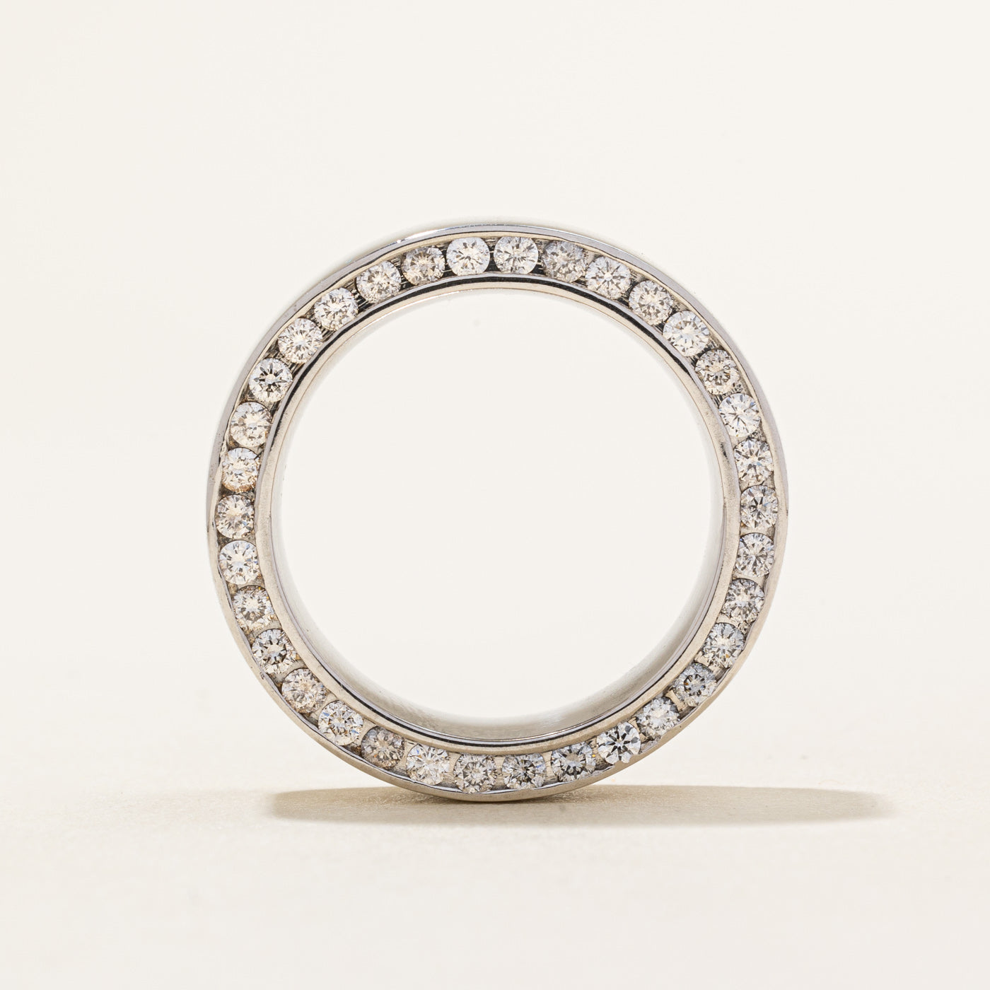 Diamond Rimmed Band | 1.70ctw | SZ 8 |