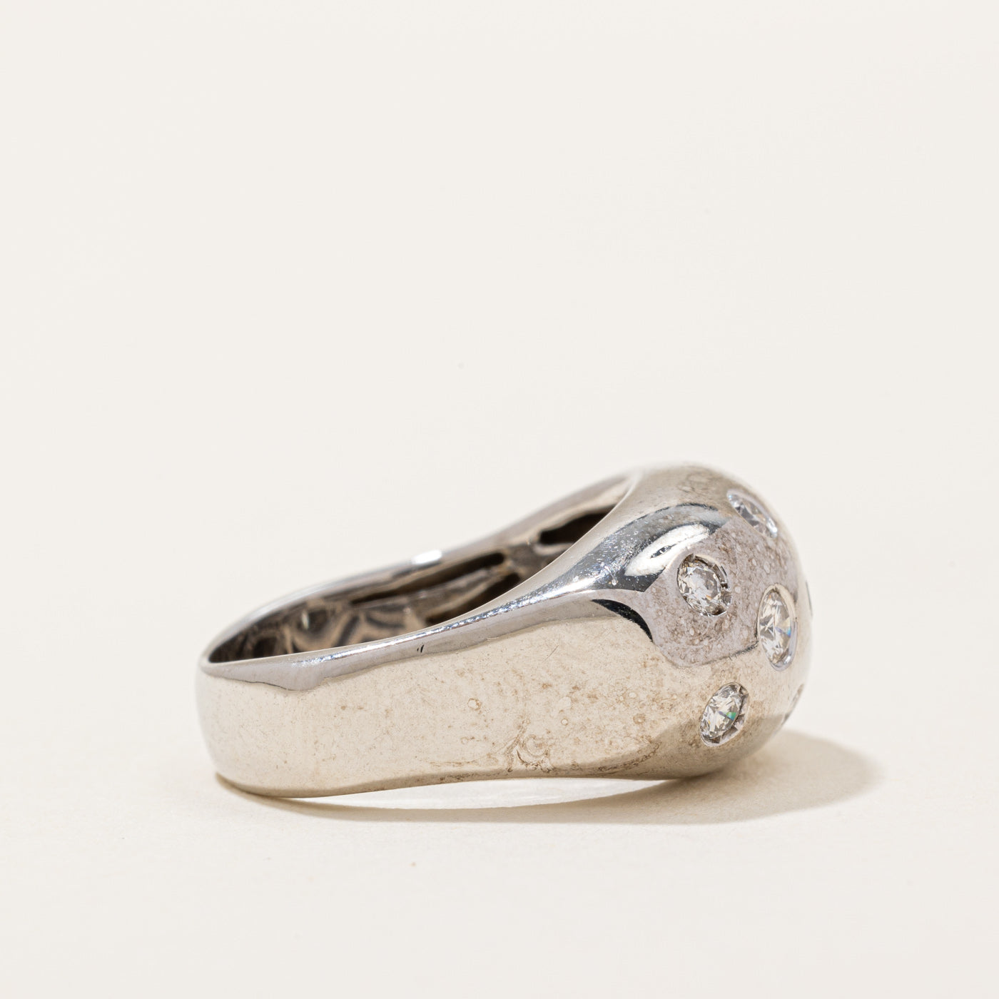 Flush Set Diamond Ring | 0.61ctw | SZ 5.75 |