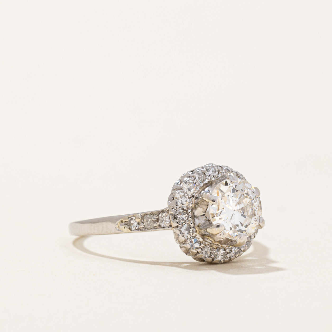 Diamond Halo Engagement Ring | 1.06ctw VS2-I1 G/H | SZ 5.75 |