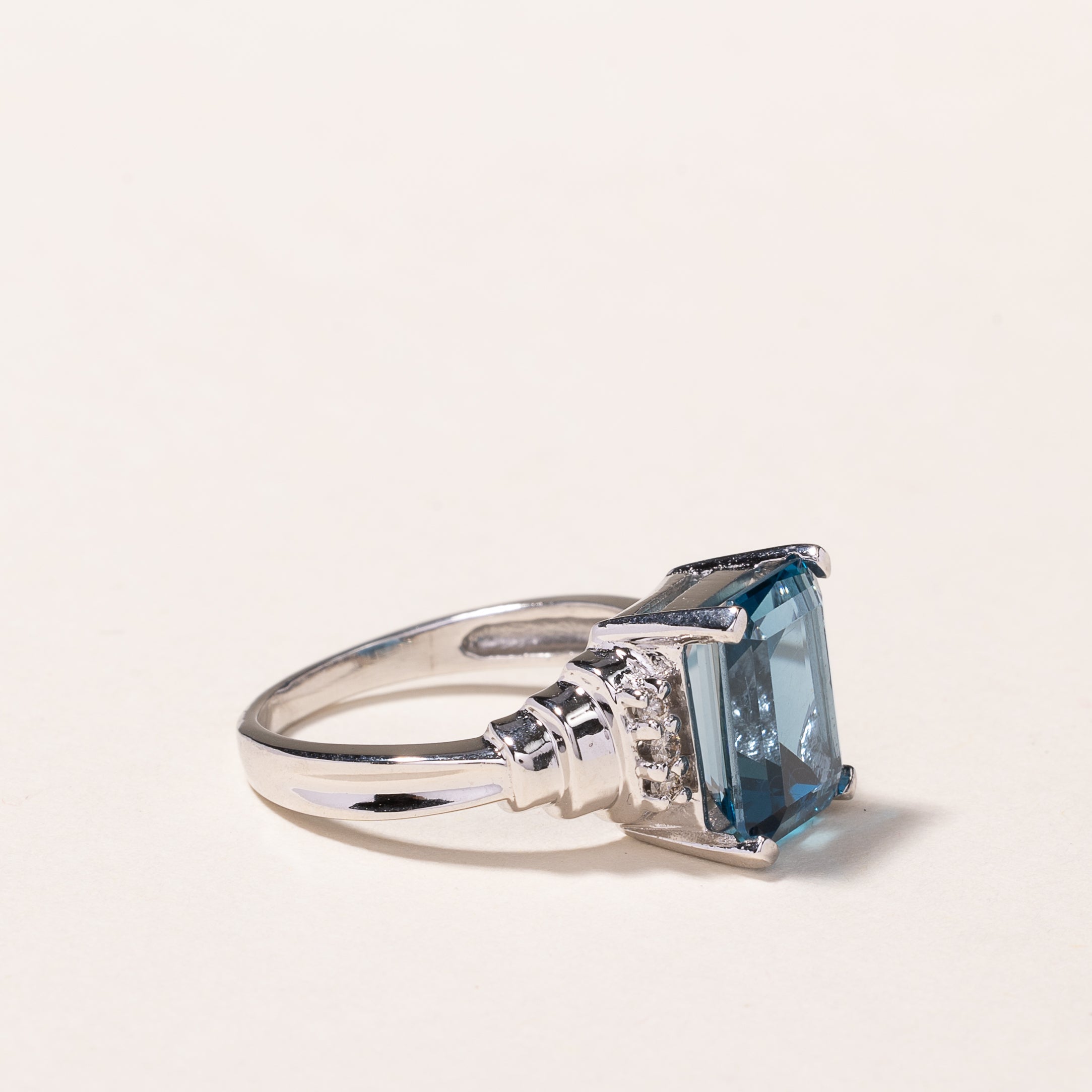 14k White Gold Blue Topaz & Diamond Ring | 5.85ct, 0.14ctw | SZ 8