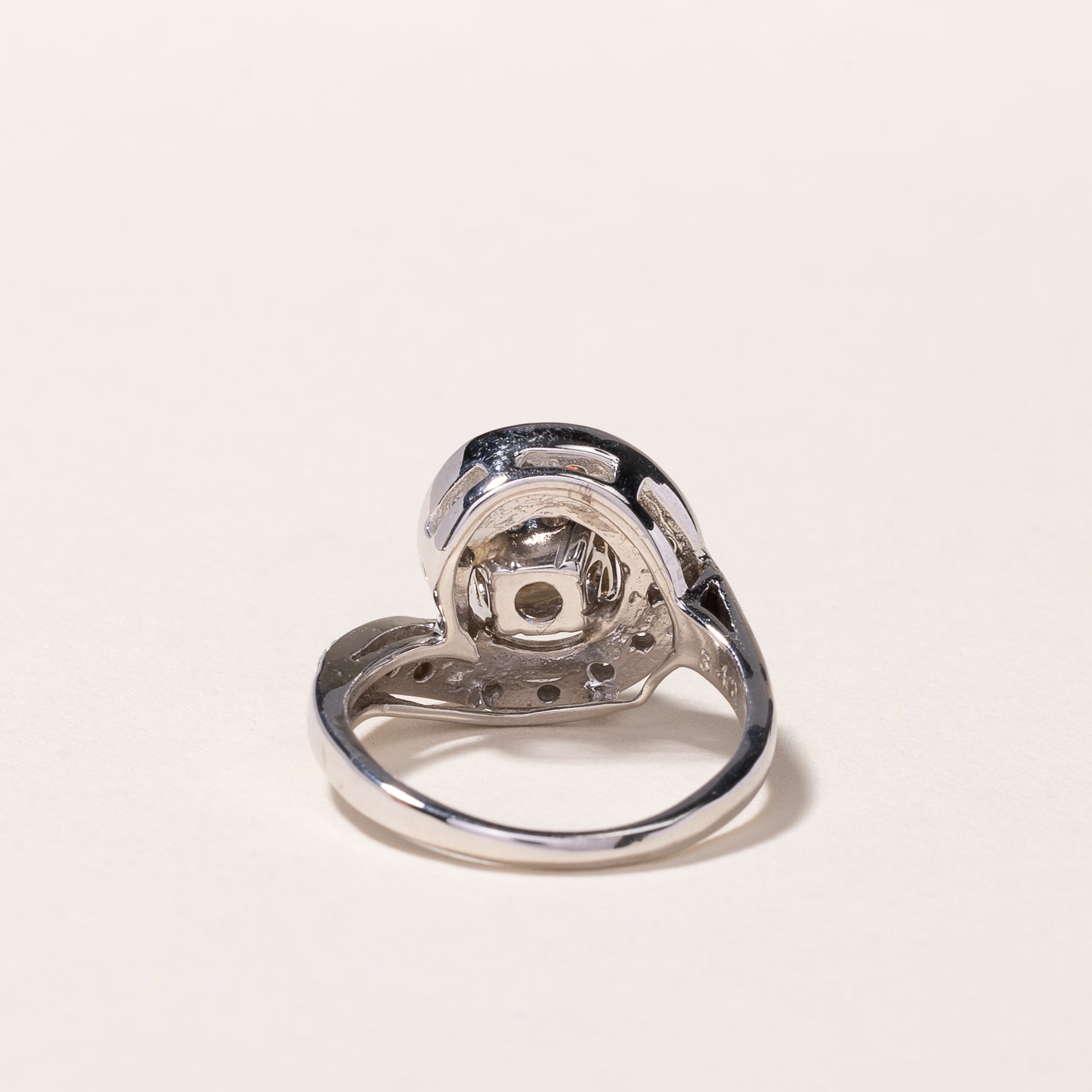 14k White Gold Swirl Design Diamond Ring | 0.42ctw | SZ 4