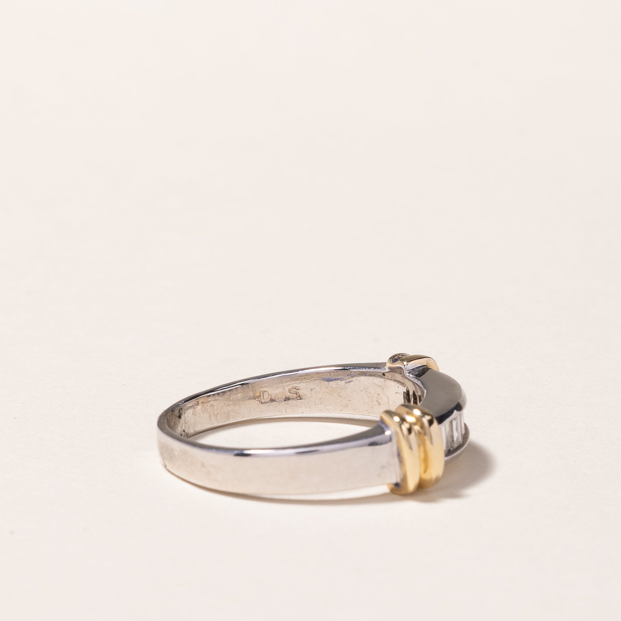 Alliance en or bicolore 14 carats sertie de diamants | 0,44 ct au total | Taille 8
