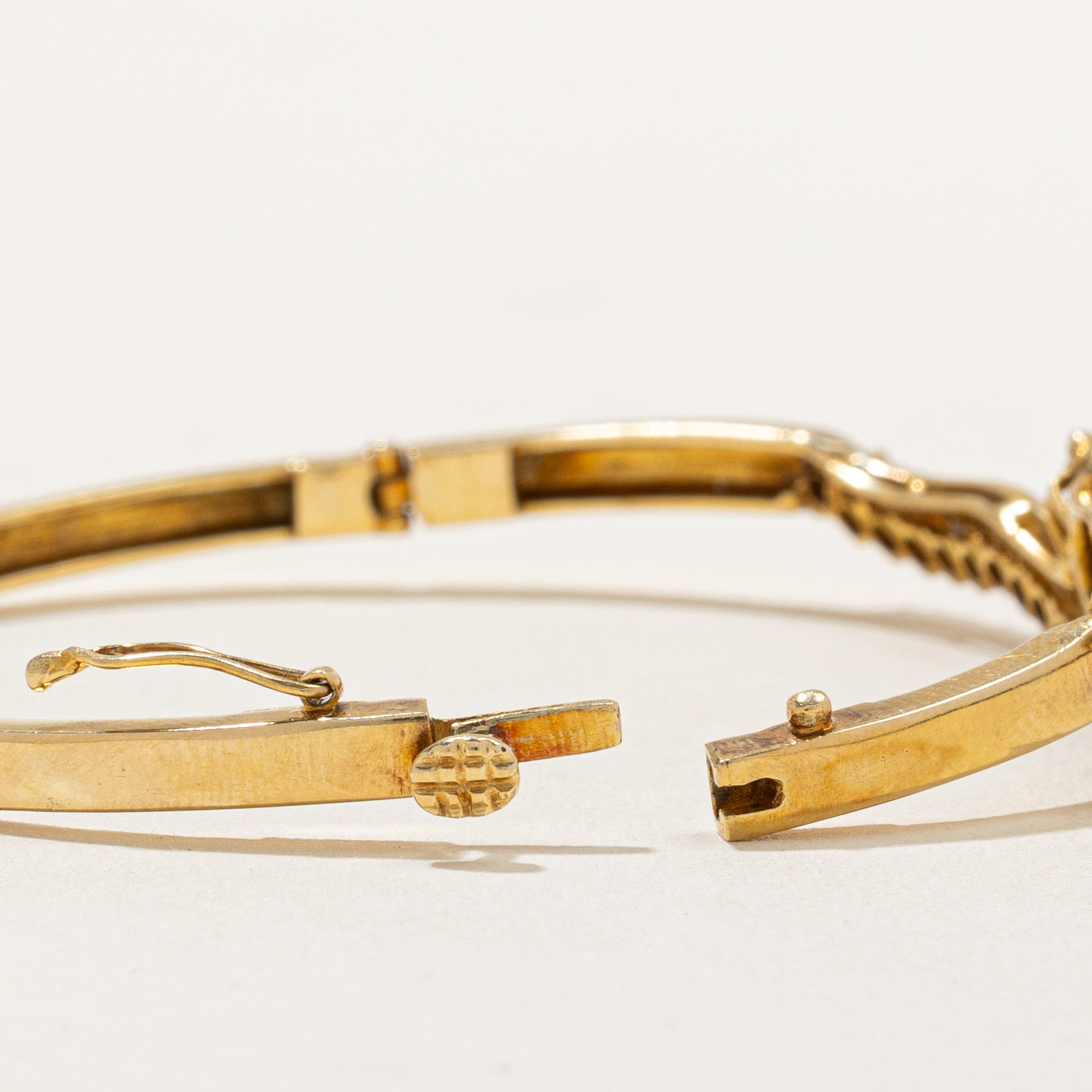 Diamond Yellow Gold Bangle | 1.23ctw, 0.27ctw | 7" |