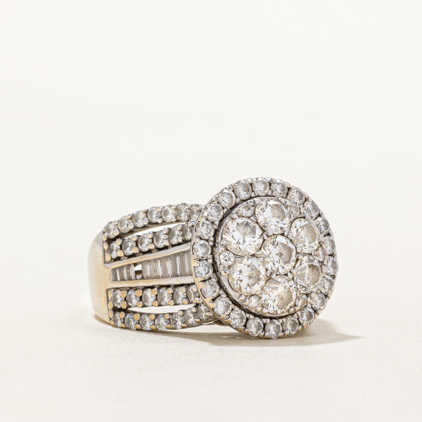 Diamond Cluster Ring | 4.02ctw | SZ 8.5 |