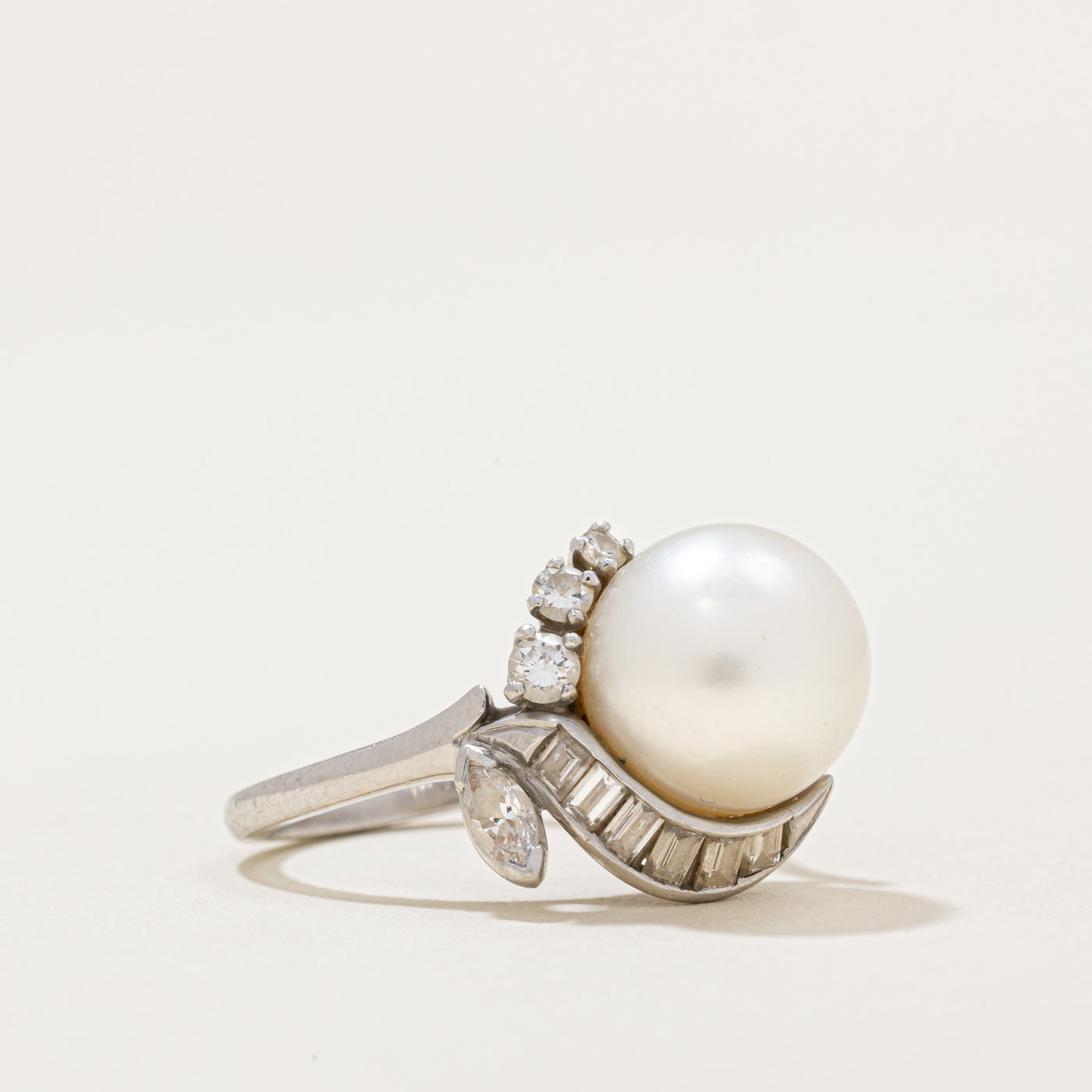 South Sea Pearl & Diamond Cocktail Ring | 0.40ctw | SZ 4.25 |