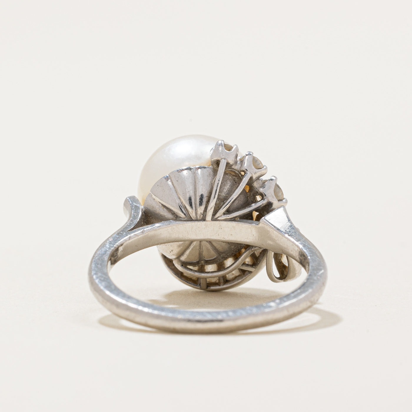 South Sea Pearl & Diamond Cocktail Ring | 0.40ctw | SZ 4.25 |