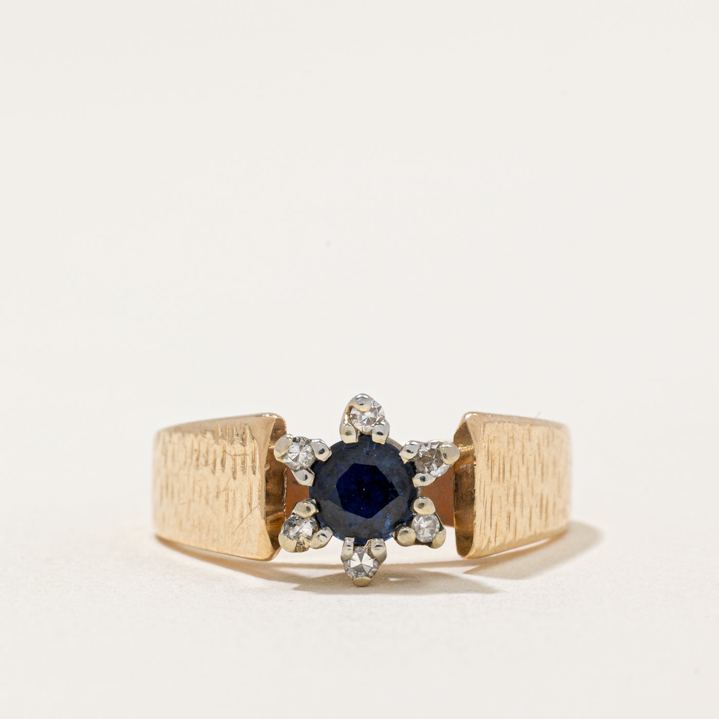 Sapphire & Diamond Halo Ring | 0.43ct, 0.07ctw | SZ 4.5 |