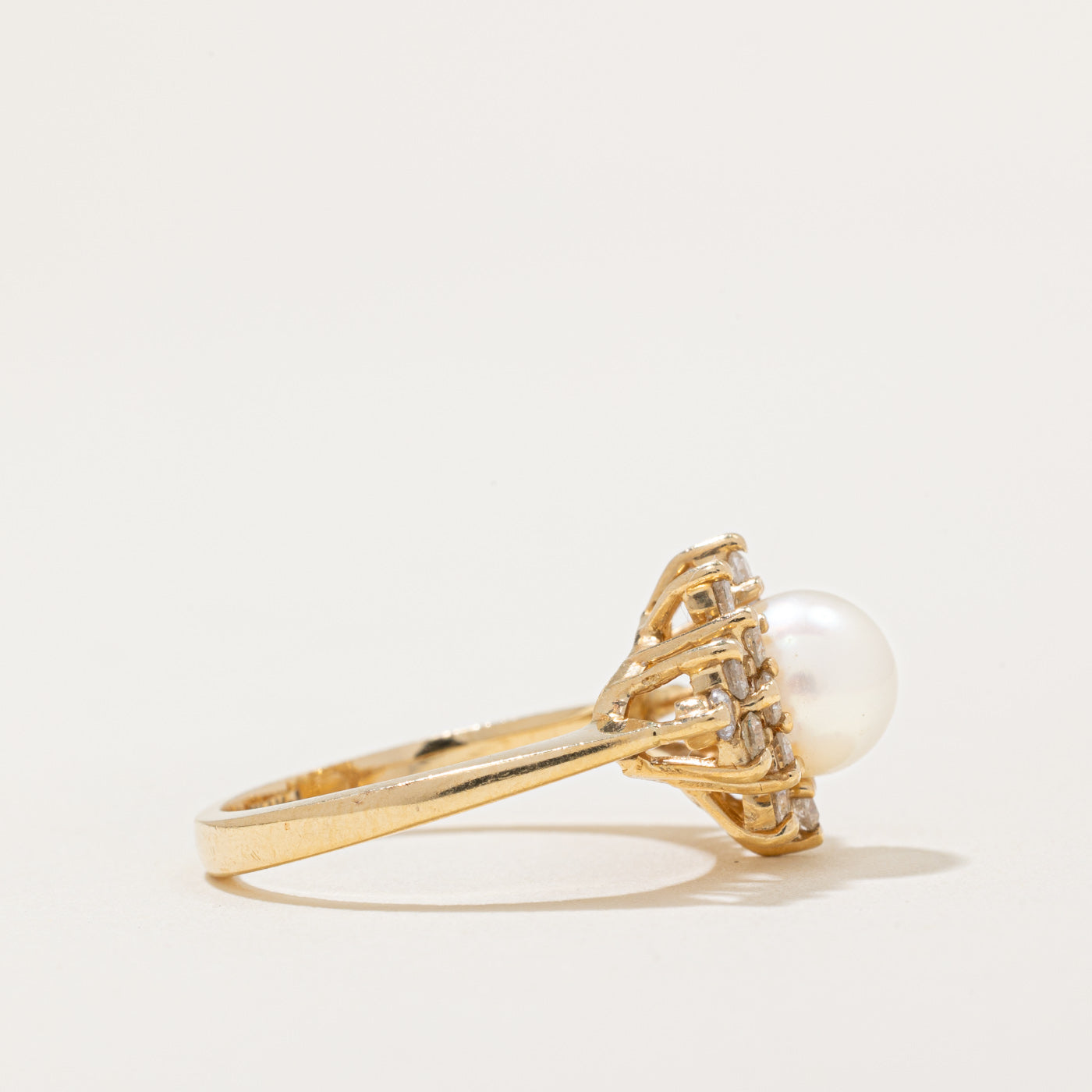 Cultured Pearl & Diamond Cocktail Ring | 0.54ctw | SZ 6.25 |