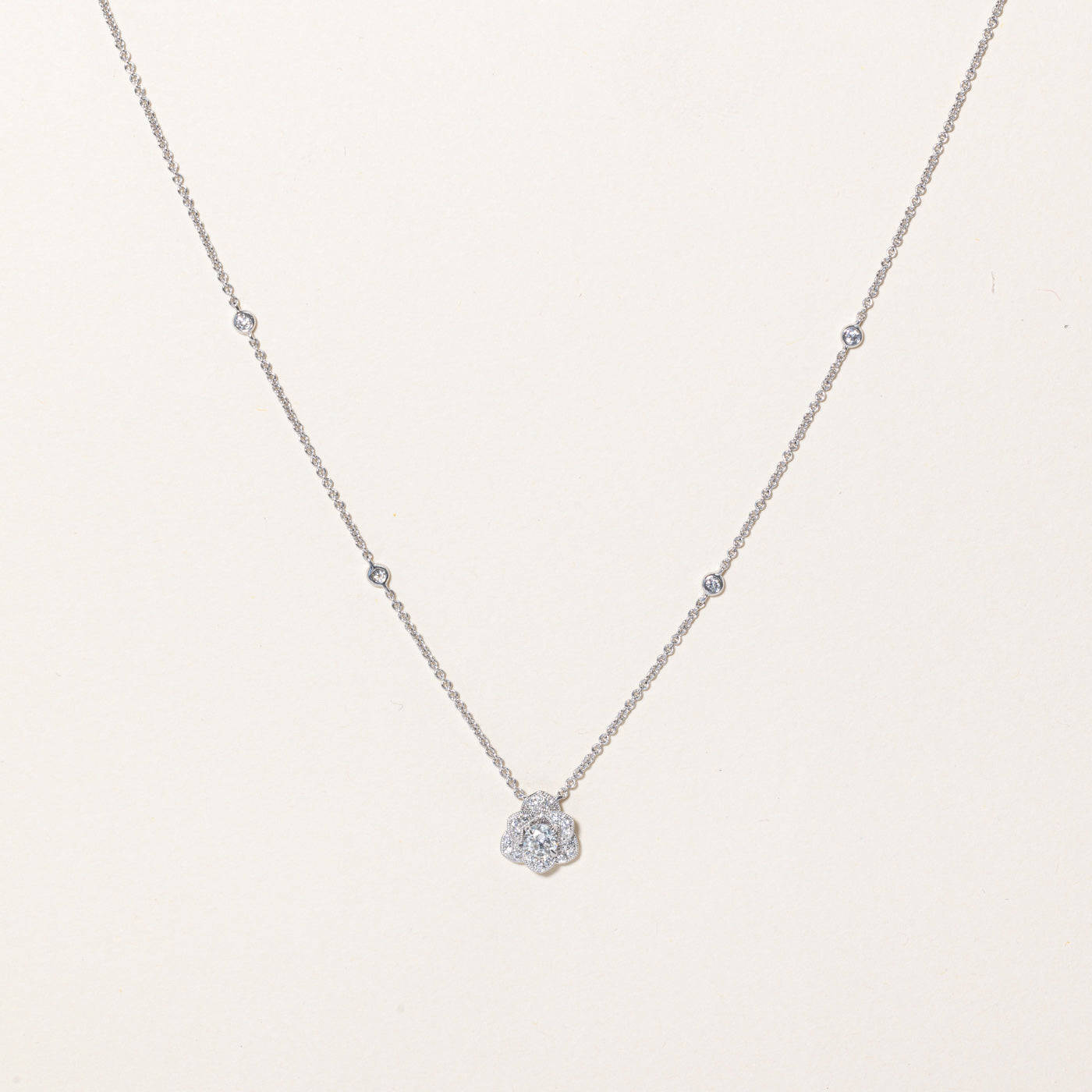 Diamond Flower Pendant Necklace | 0.46ctw | 16" |