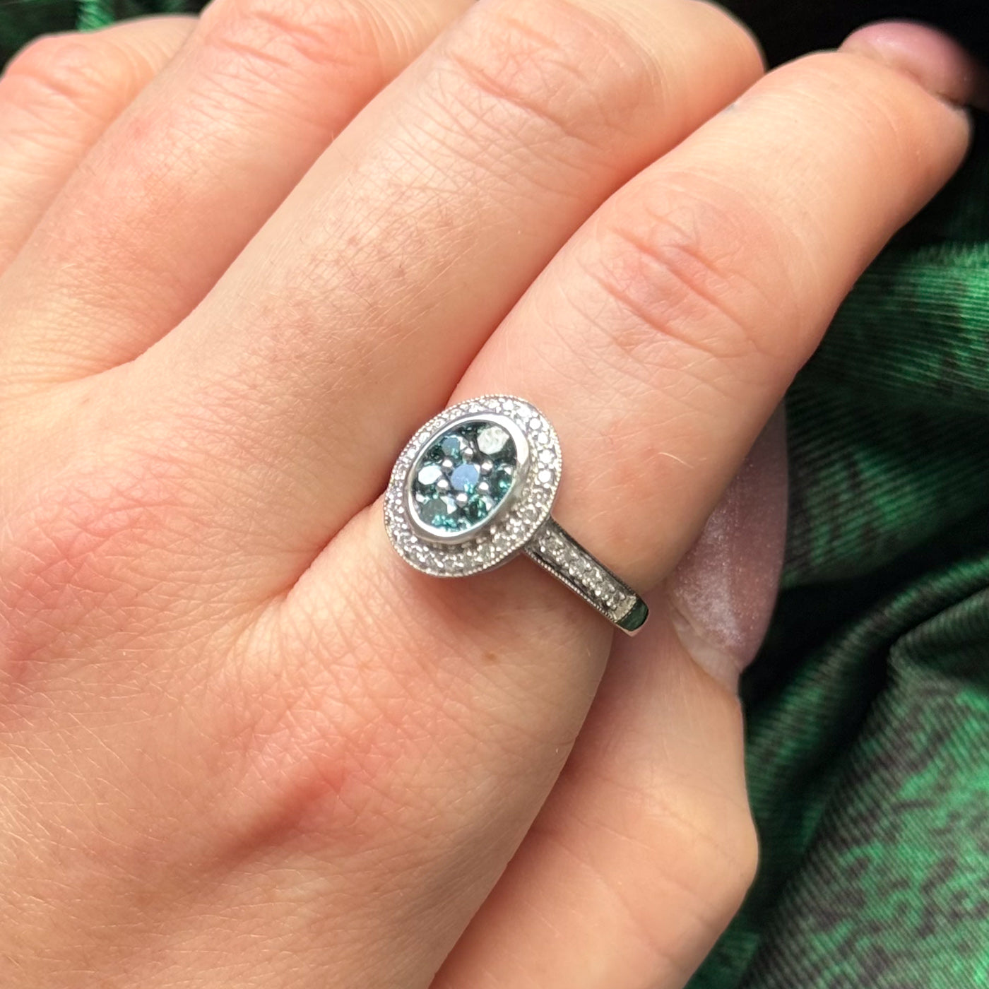 Bague en diamant bleu et blanc | 0,70 ct, 0,30 ct | Taille 7 |