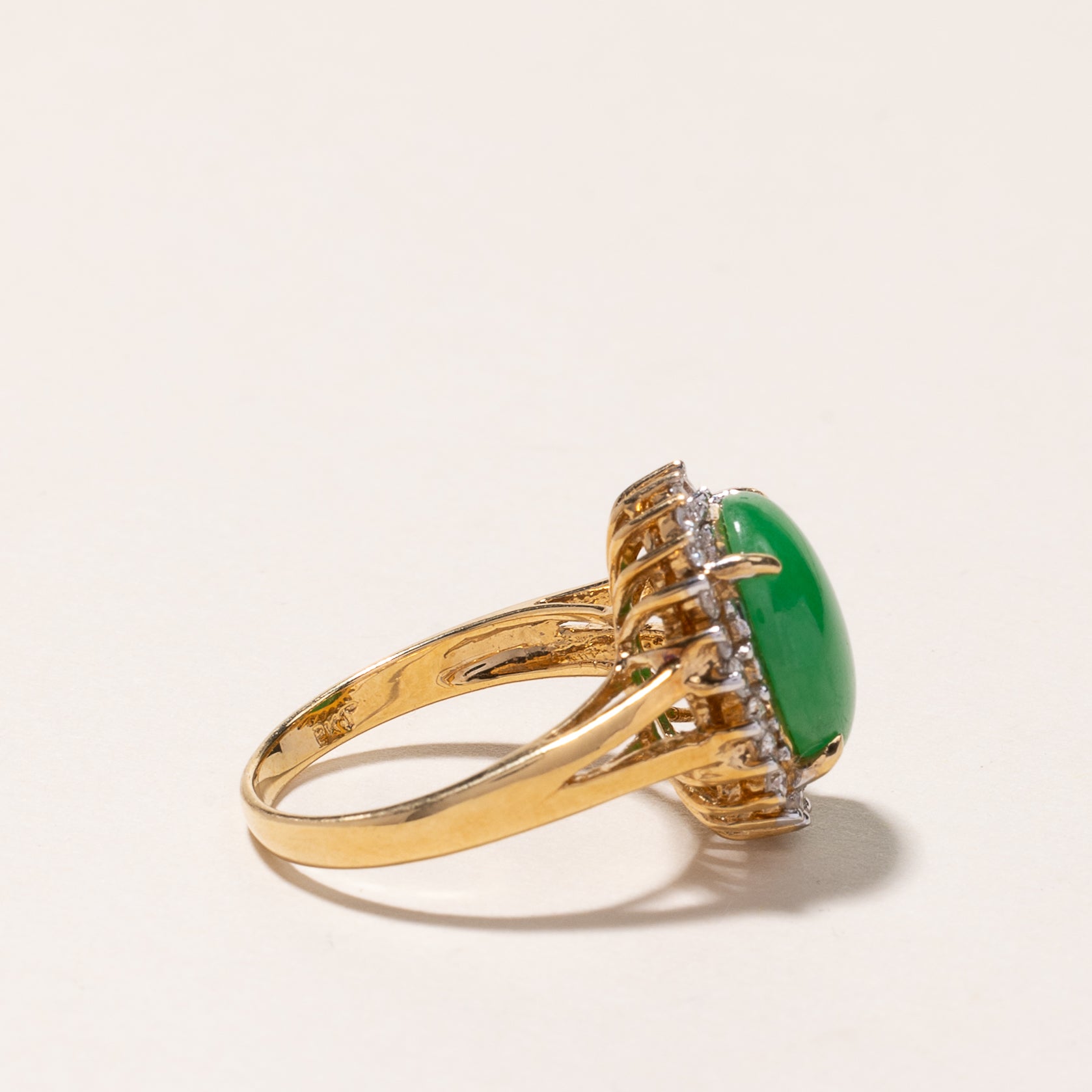 18k Yellow Gold Jade & Diamond Ring | 12.40x10.30x3.80mm, 0.50ctw | SZ 6.5