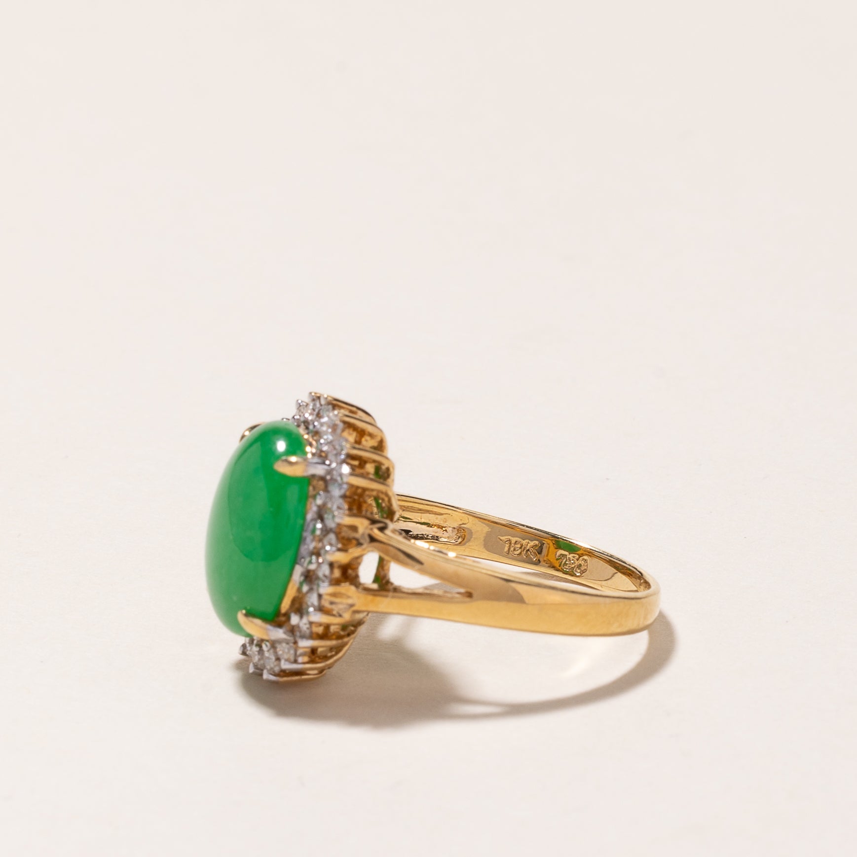 18k Yellow Gold Jade & Diamond Ring | 12.40x10.30x3.80mm, 0.50ctw | SZ 6.5