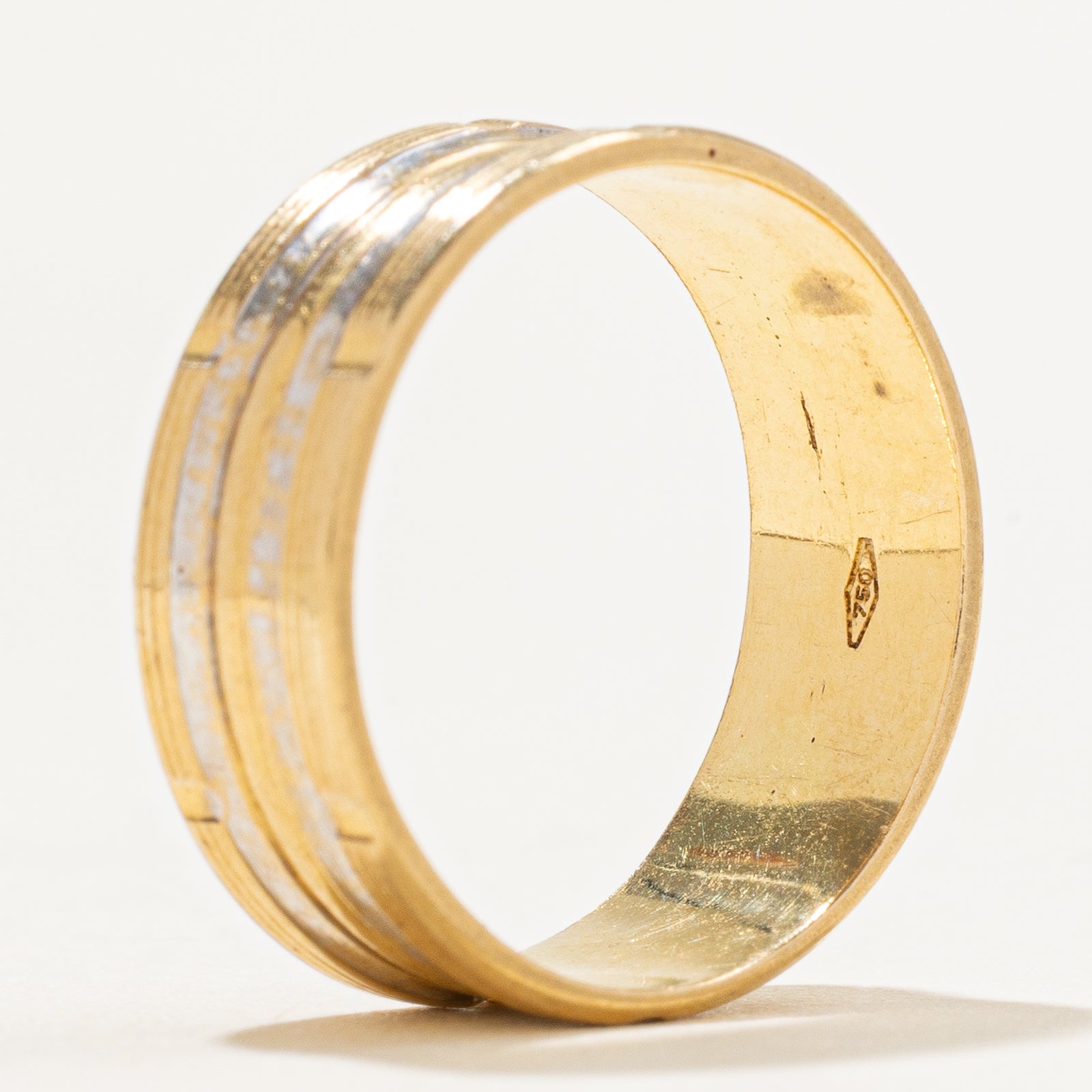 18k Two Tone Gold Band | 7.00mm | SZ 7.5