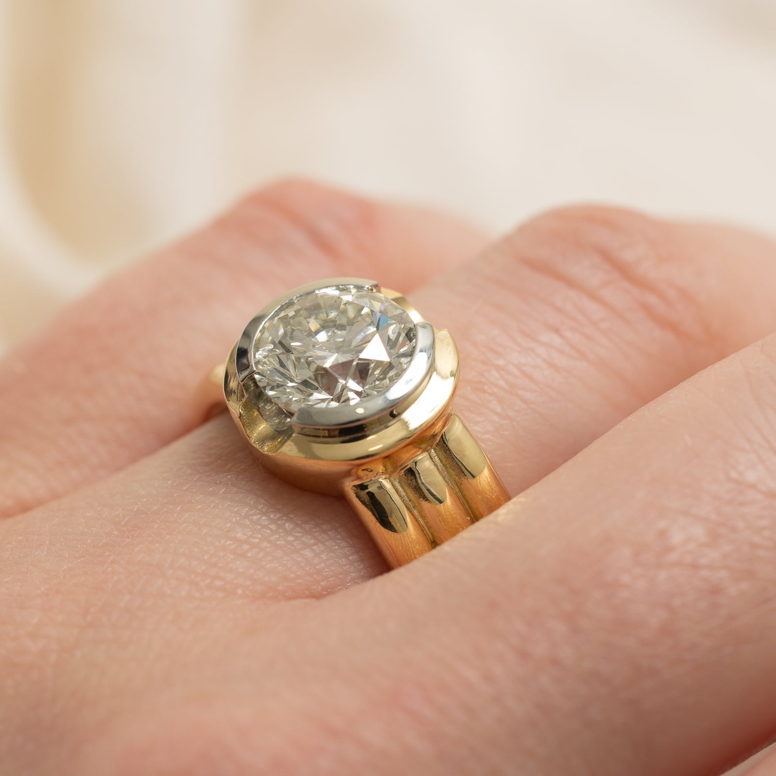 Vintage 'Stittgen' Solitaire Semi Bezel Diamond Chunky Ring | 3.00ct SI1 I/J Ex cut | SZ 7