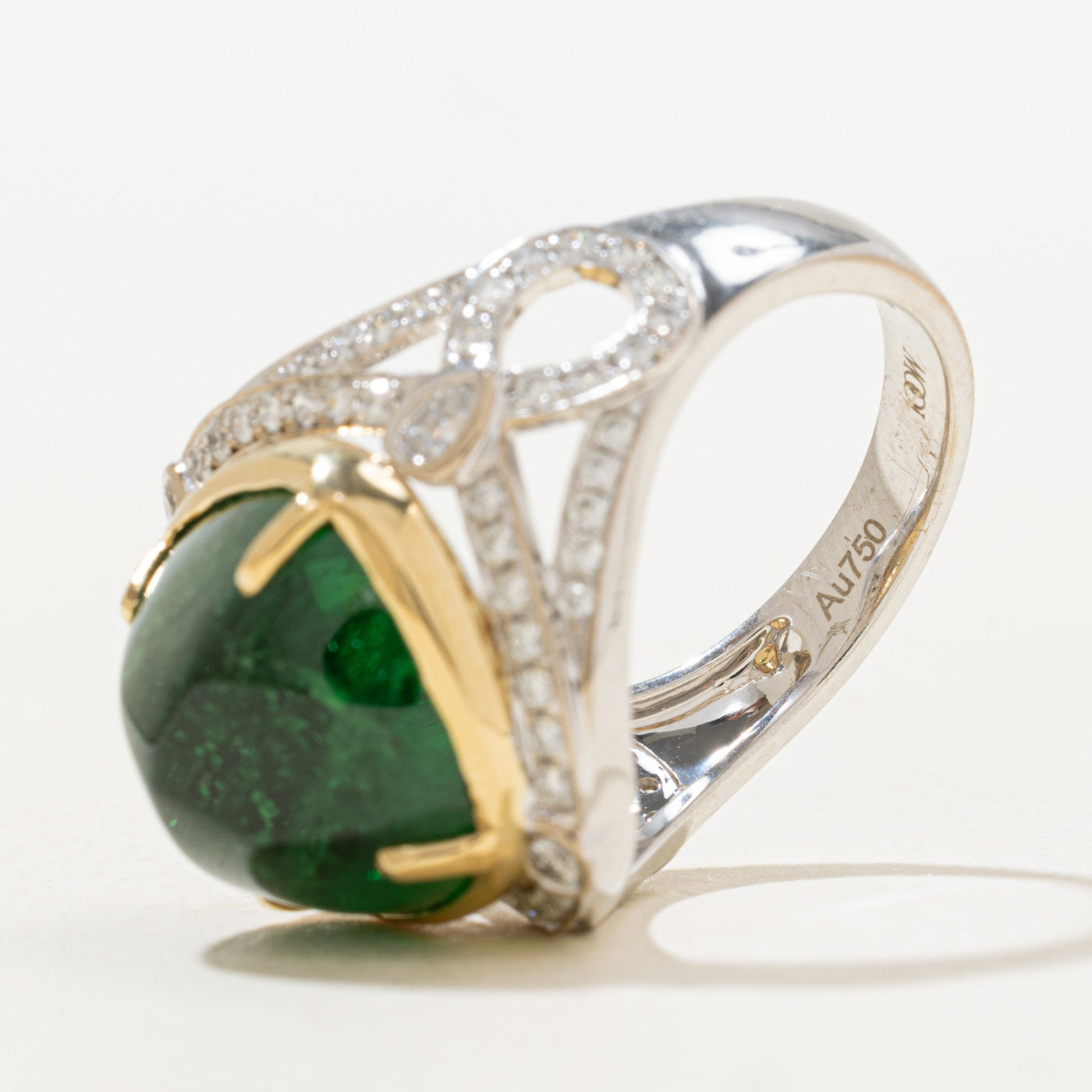 14.90ct GRS Untreated Sugerloaf Tsavorite Garnet & Diamond Ring | GRS 14.90ct | 0.71ctw | SZ 7