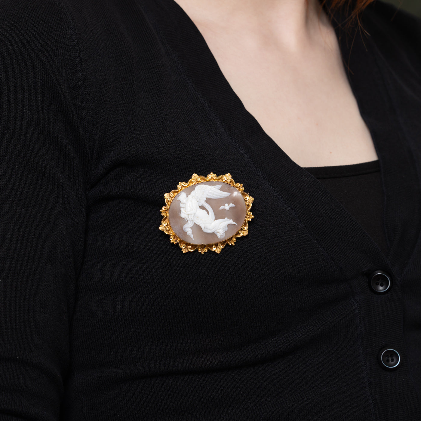 Vintage Cameo Brooch | 30ct