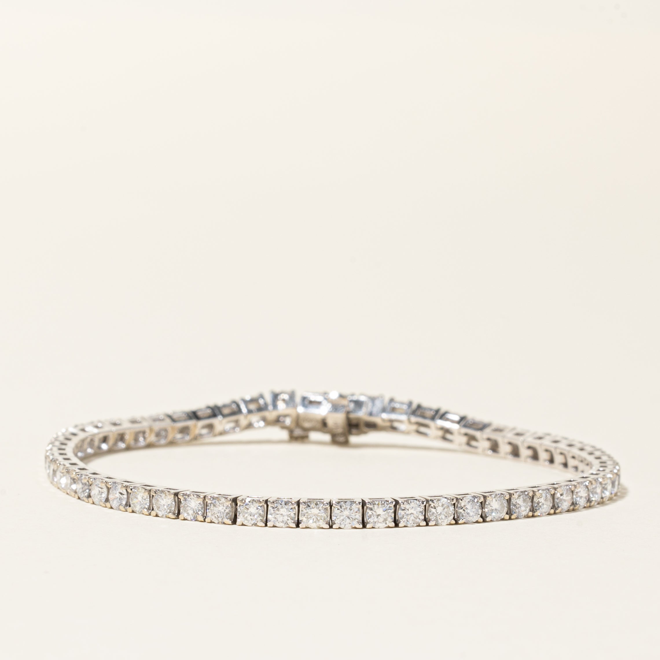 Bracelet tennis en or blanc 14 carats et diamants | 3,71 ct au total | Taille 7"