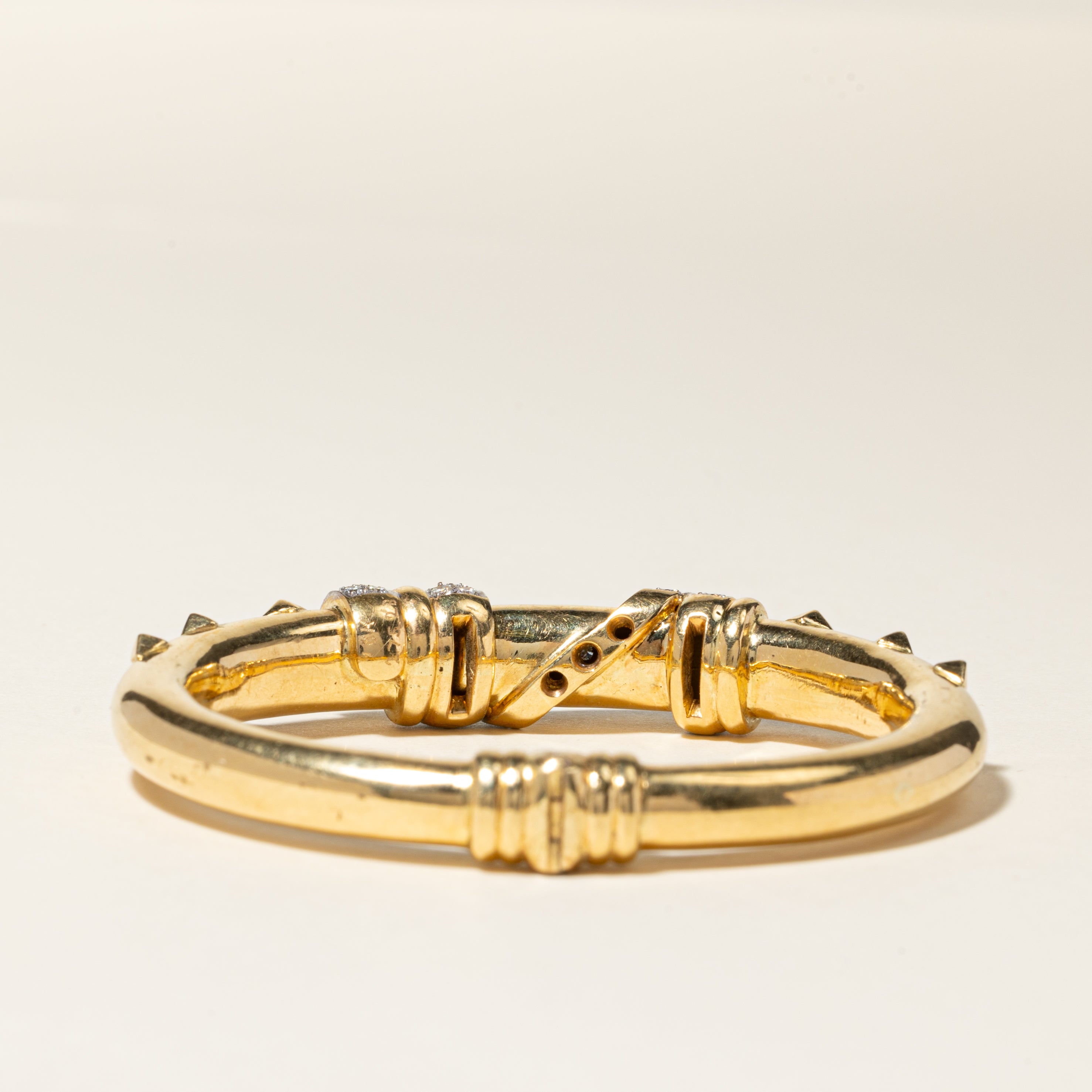 18K Yellow Gold Studded Design Bangle Diamond Bangle Bracelet | 1.54ctw | 6.5" |