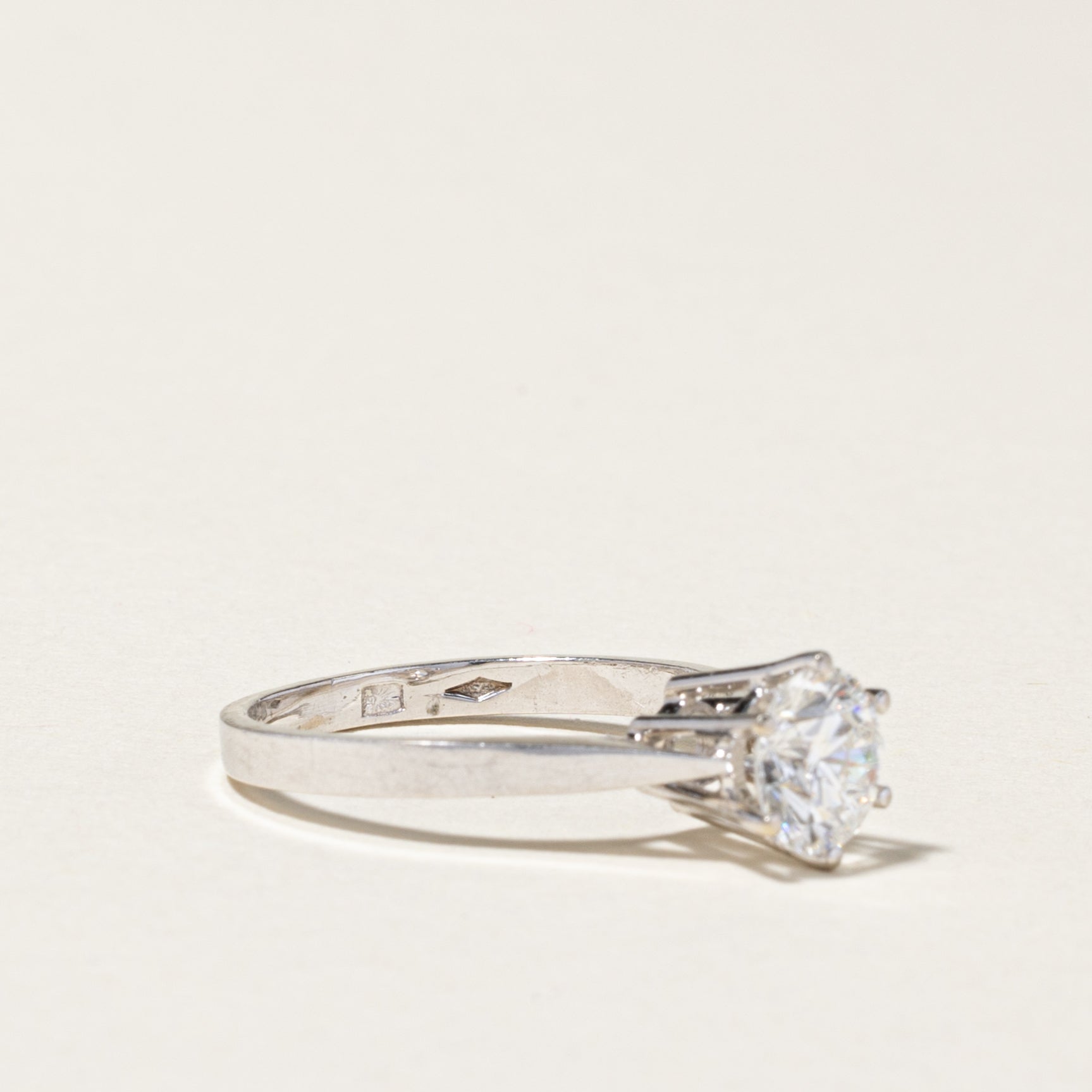 Bague de fiançailles solitaire en or blanc 18 carats avec diamant | 0,87 ct | Taille 5,25