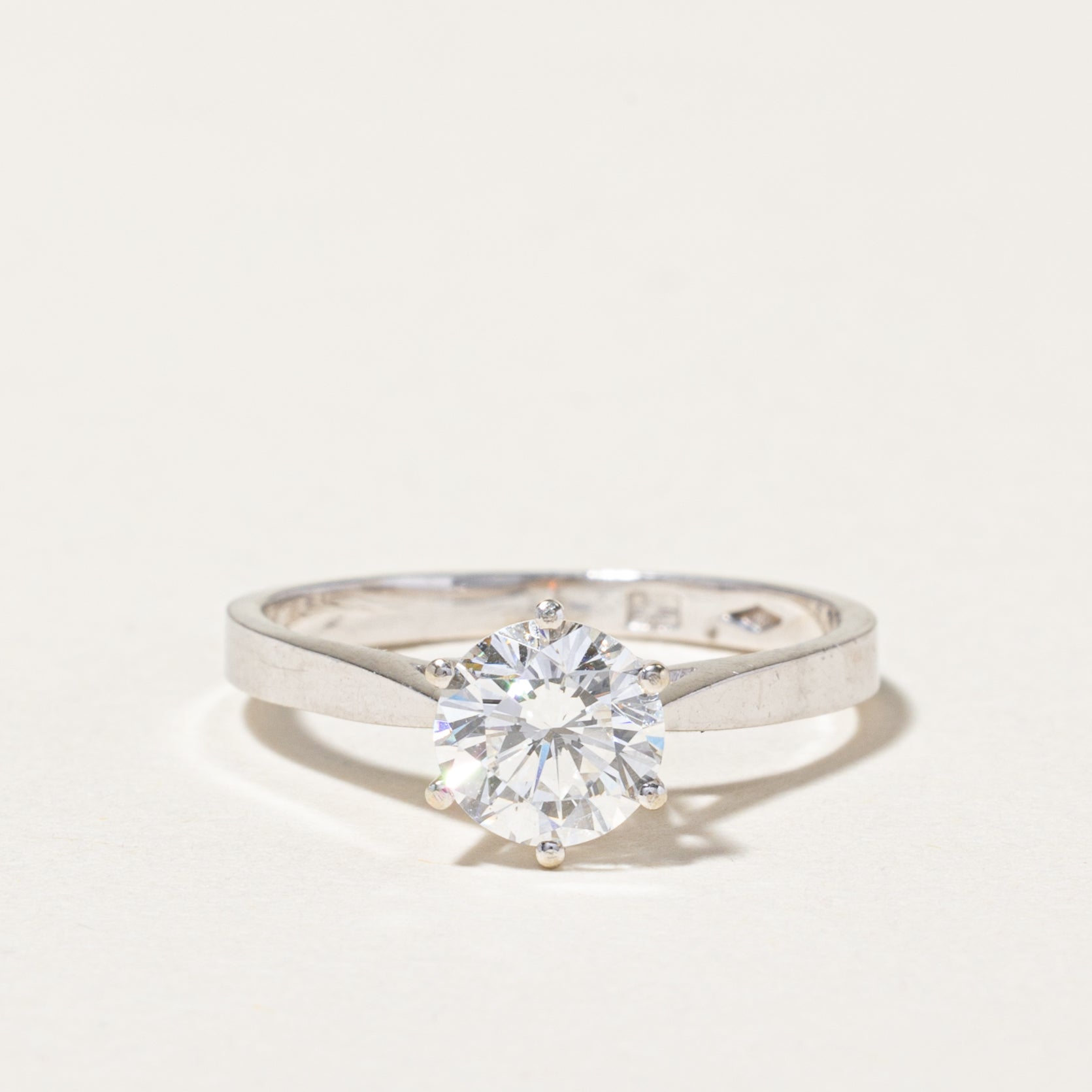 Bague de fiançailles solitaire en or blanc 18 carats avec diamant | 0,87 ct | Taille 5,25
