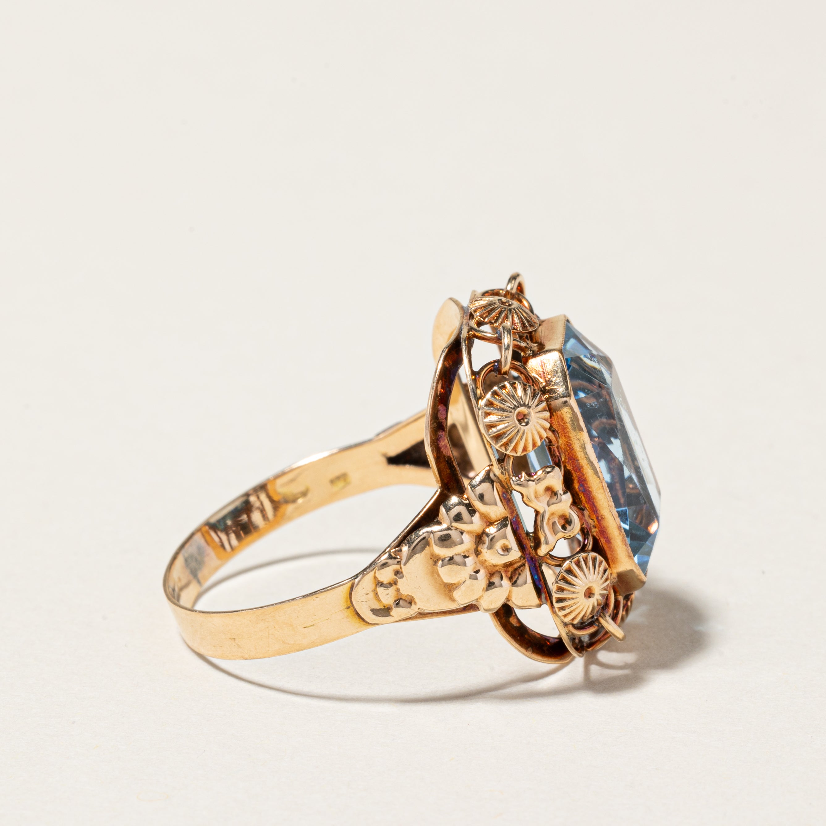 Scissor Cut Blue Glass Ornate Ring | 7.00ct| SZ 9 |