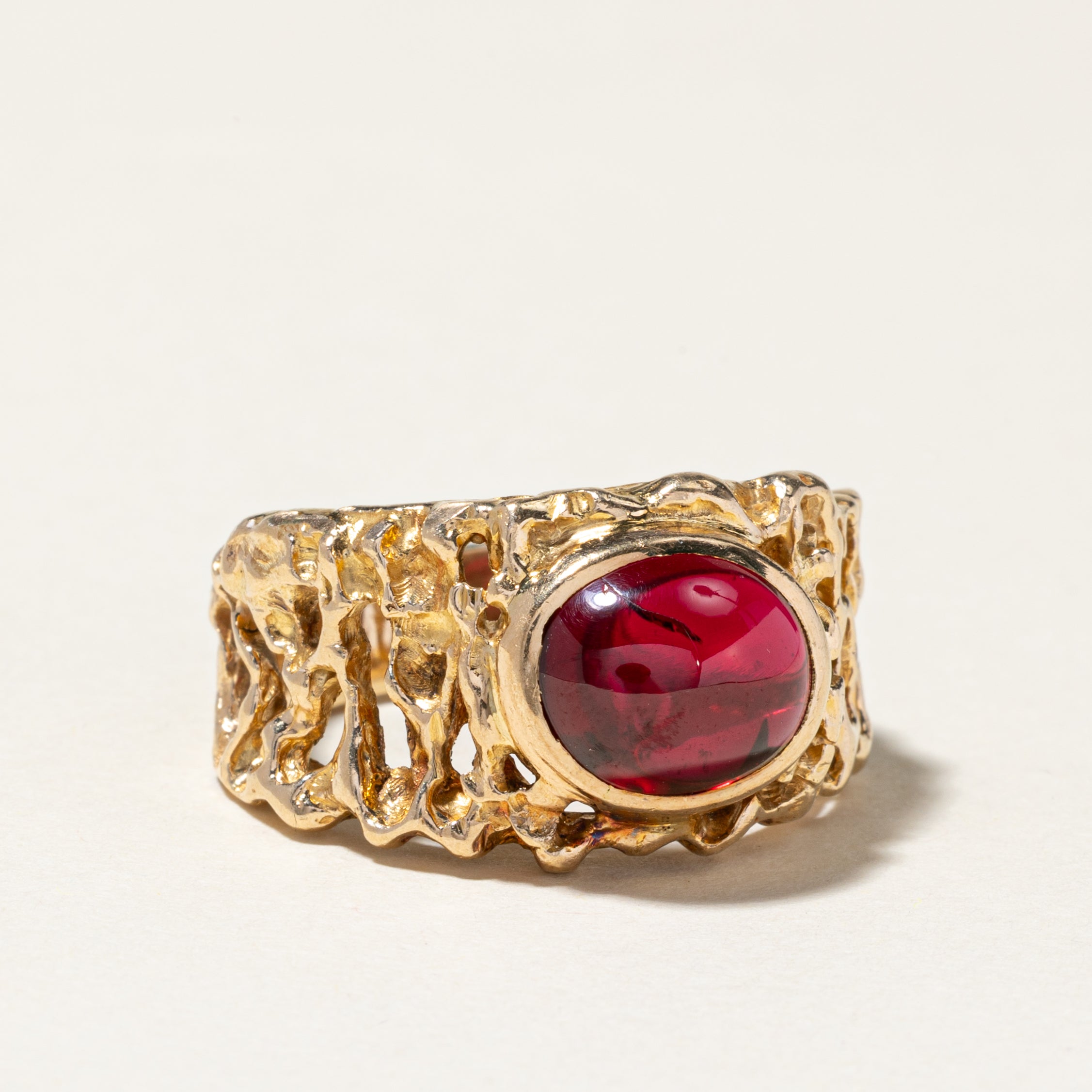 14k Cabochon Cut Synthetic Ruby Abstract Cocktail Ring | 4.80ct | SZ 9.5