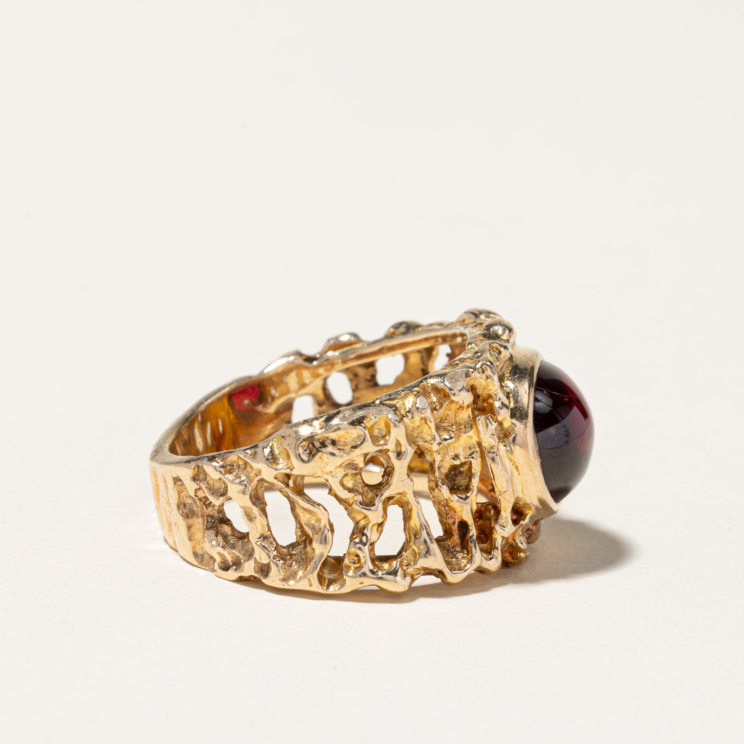 14k Cabochon Cut Synthetic Ruby Abstract Cocktail Ring | 4.80ct | SZ 9.5