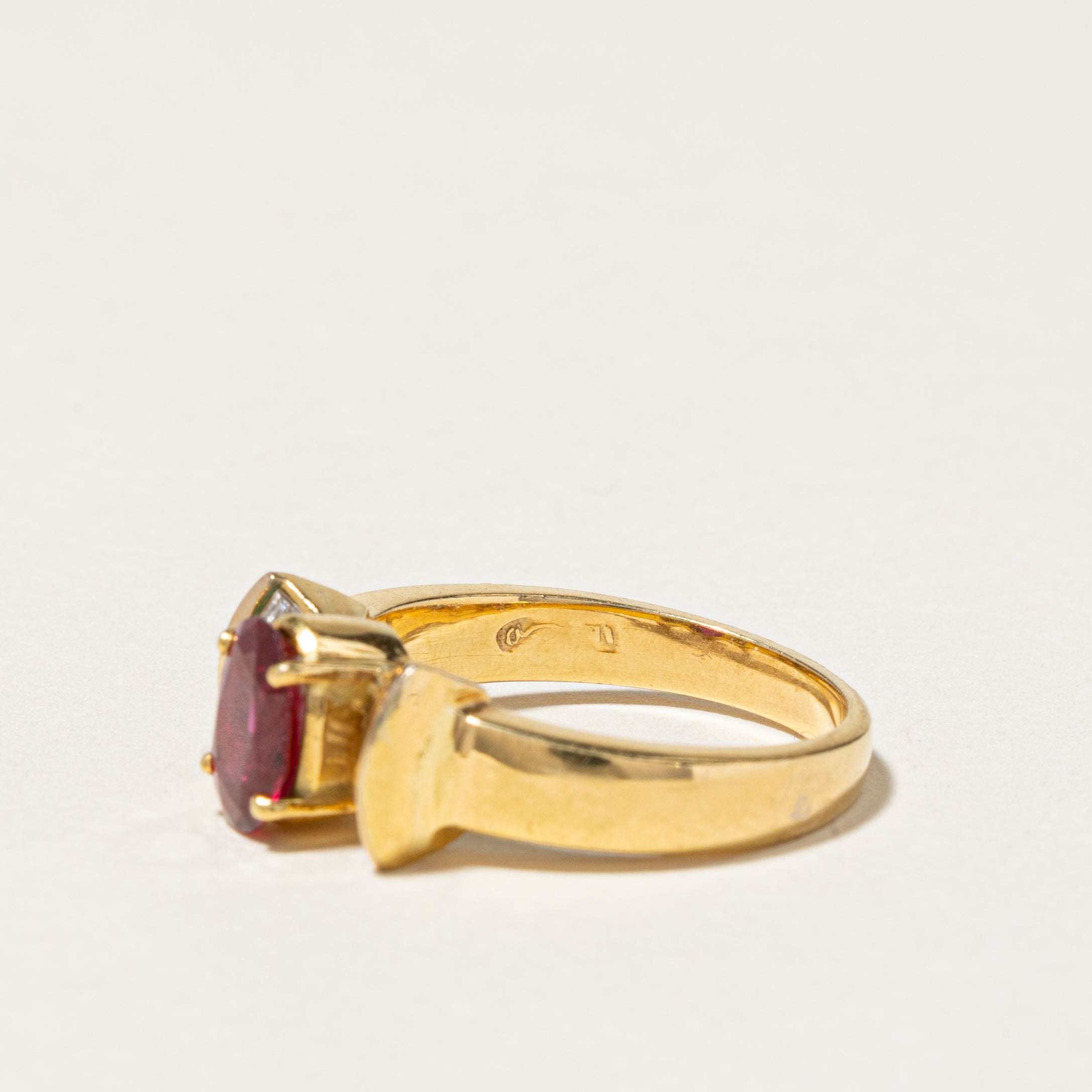18K Yellow Gold Ruby & Diamond Ring | 0.81ct, 0.33ctw | SZ 5