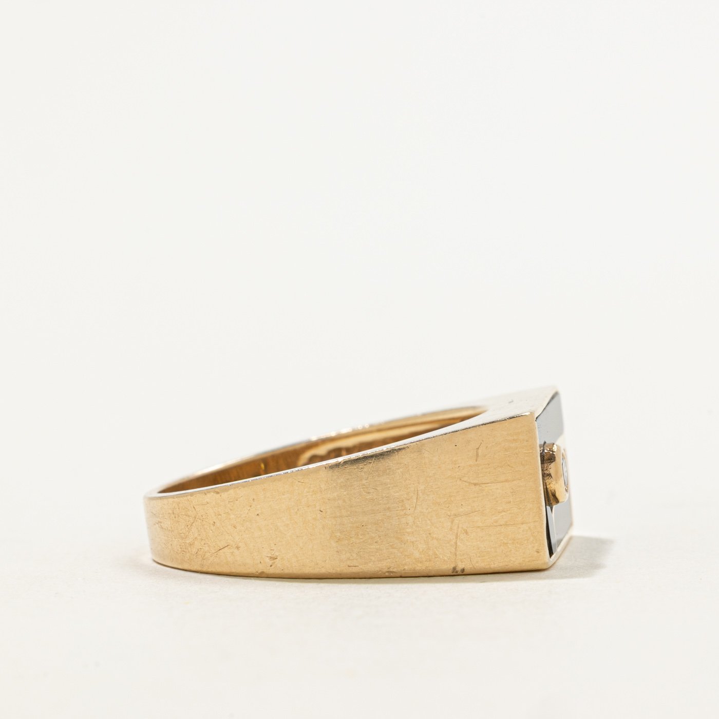 10K Ring with Diamond Accents with Slab Cut Onyx