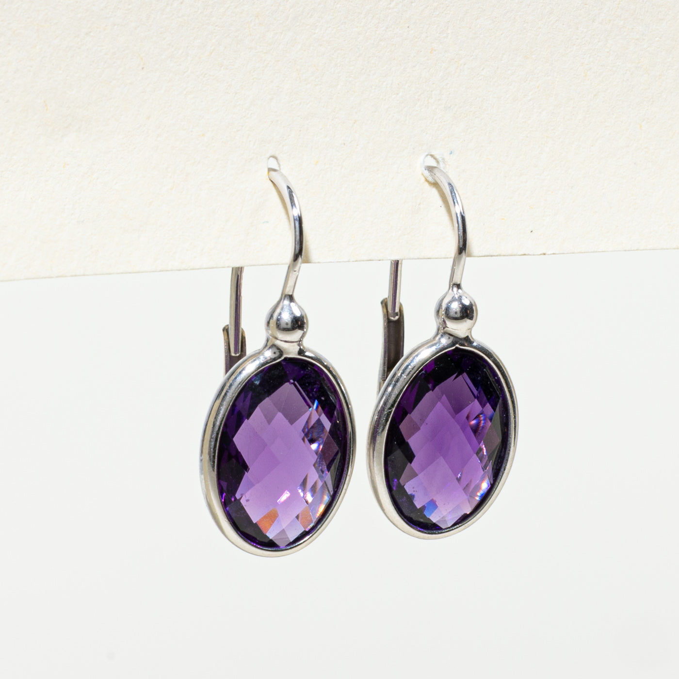 Boucles d'oreilles pendantes en or 14 carats, motif damier ovale, améthyste | 10,00 ct