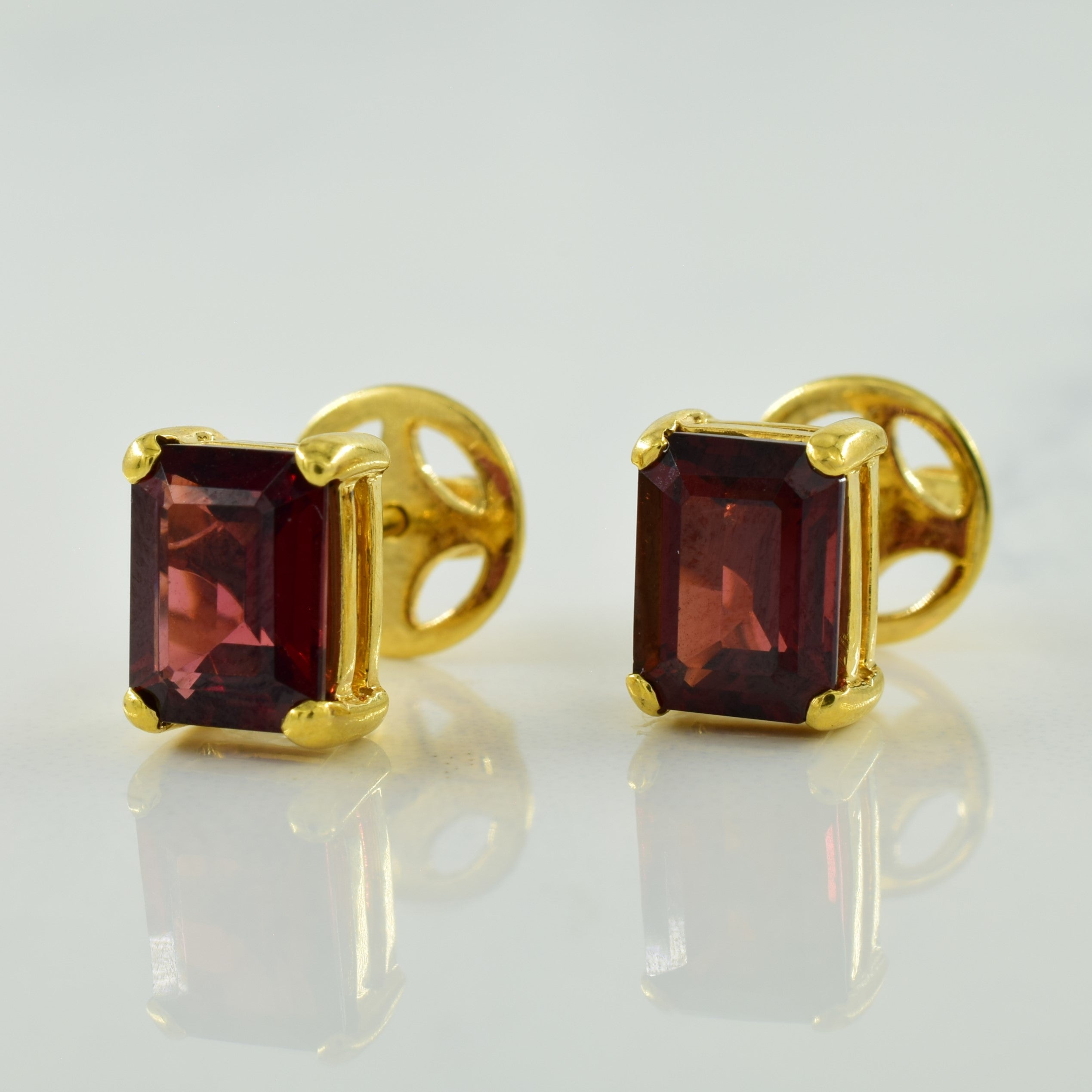 Garnet Stud Earrings | 4.00ctw |