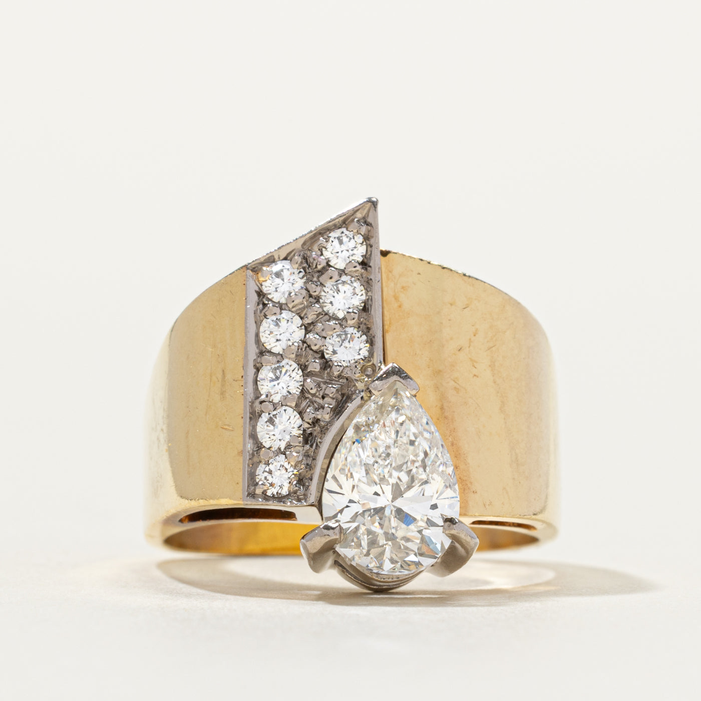 Bague géométrique bicolore en or 18 carats (réf. 801-727) sertie de diamants | 0,36 ct | Taille 5,0