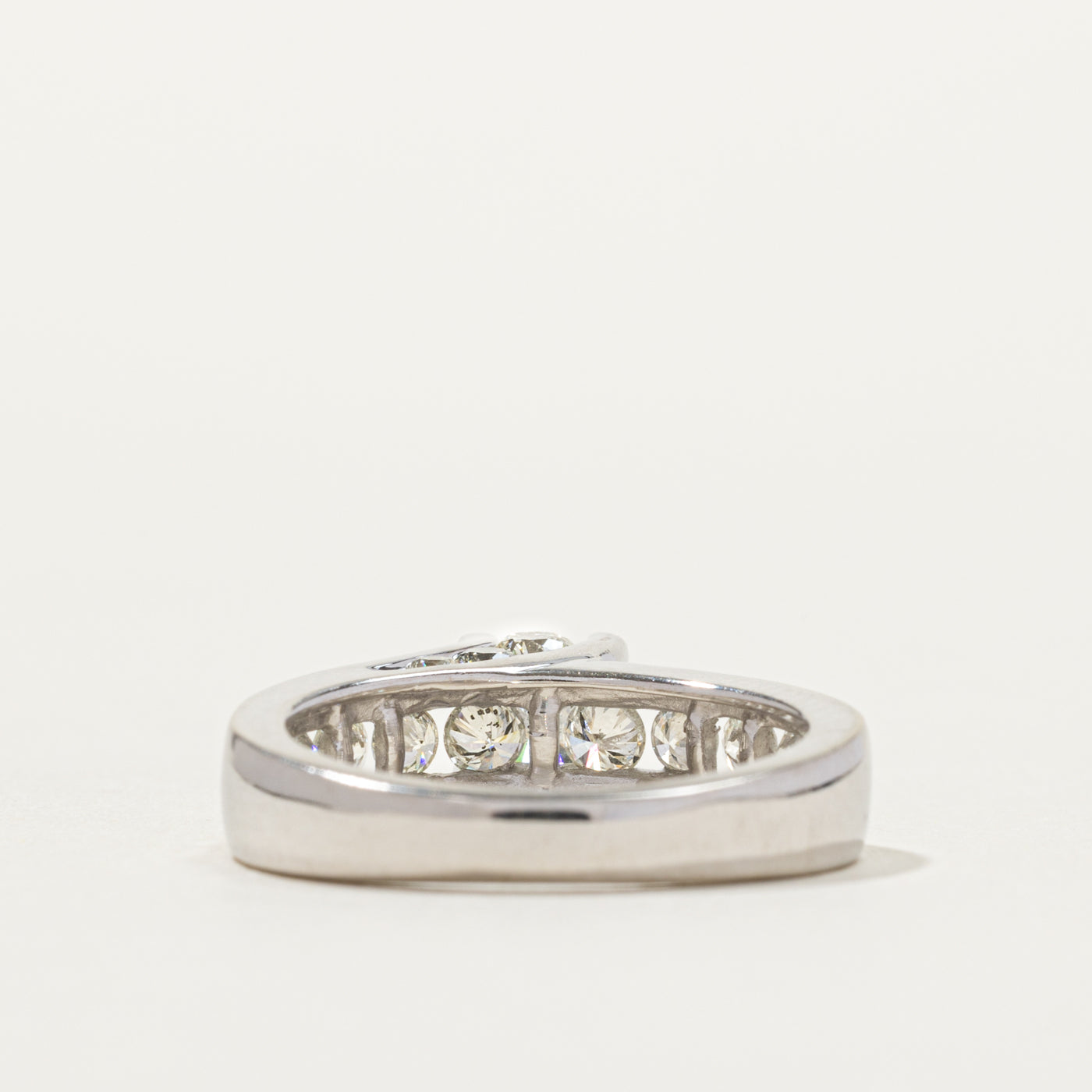 14k Round Brilliant Diamond Accented Engagement Ring | 0.57ct I1 I, 0.69ctw | SZ 5.5