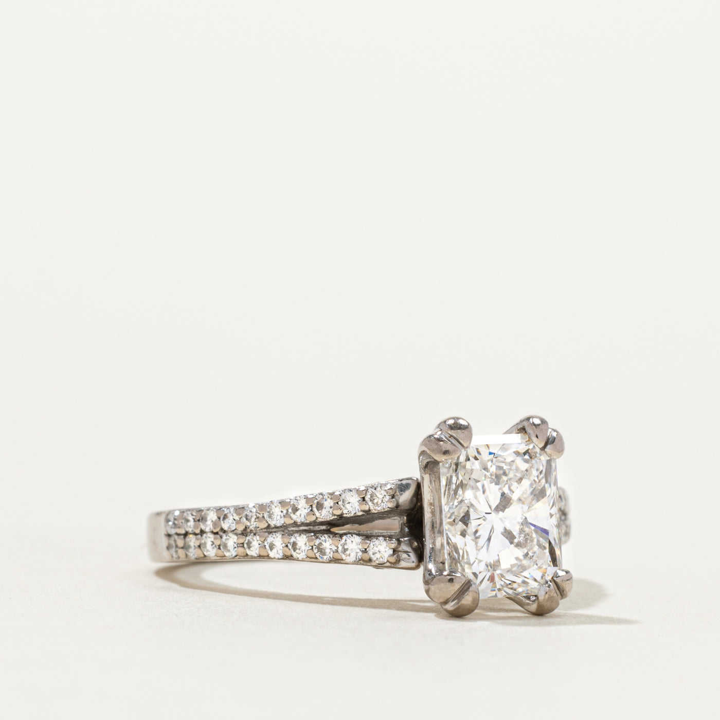 'Tacori' 18k Radiant Cut Diamond Accented Ring | 1.50ct VVS1/VVS2 H/I, 0.30ctw | SZ 4.75