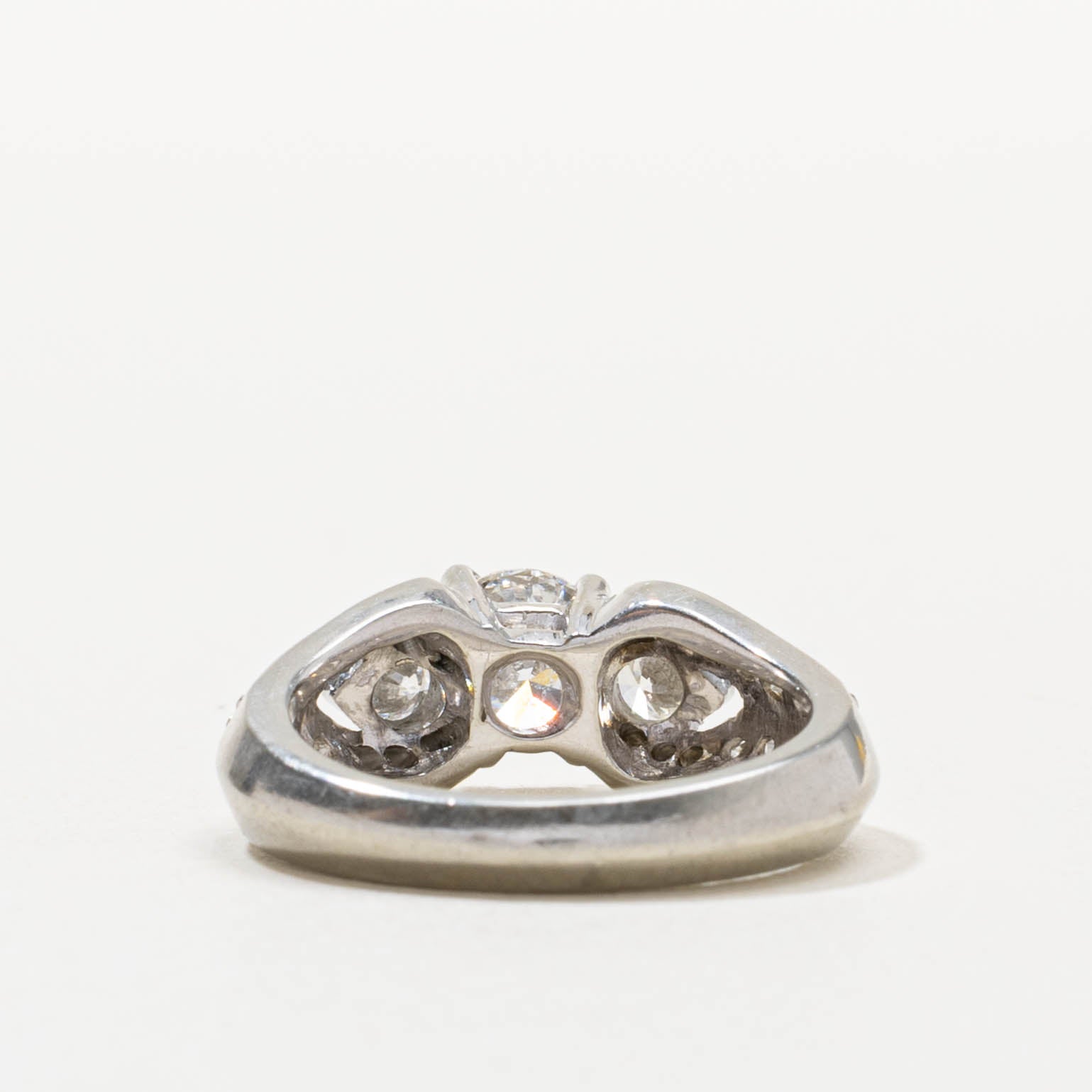 19k Pave Set Diamond Buckle Style Ring | 1.31ctw | SZ 5.75