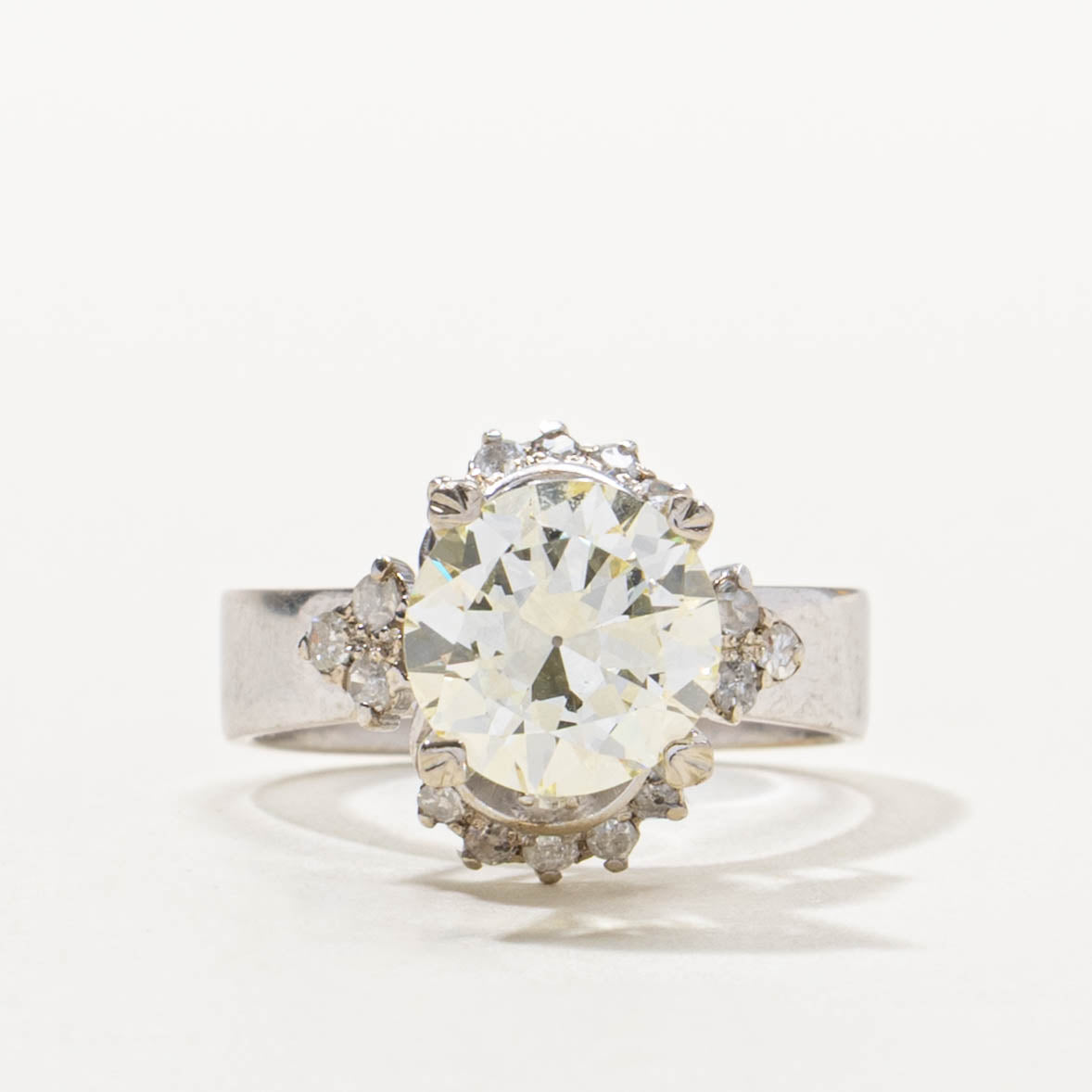 10k High Set Diamond Petal Cocktail Ring | 2.37ctw | SZ 4.75