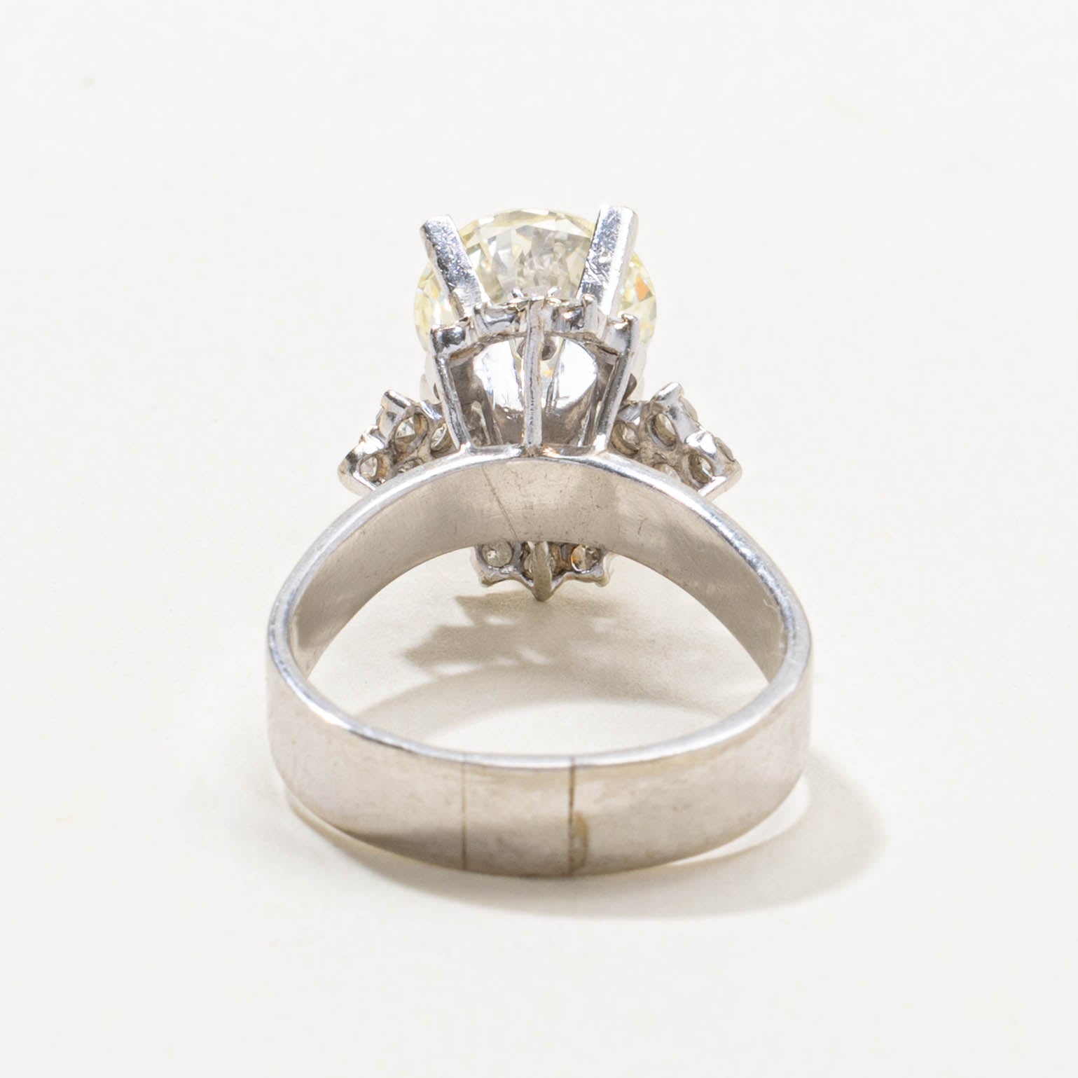 10k High Set Diamond Petal Cocktail Ring | 2.37ctw | SZ 4.75