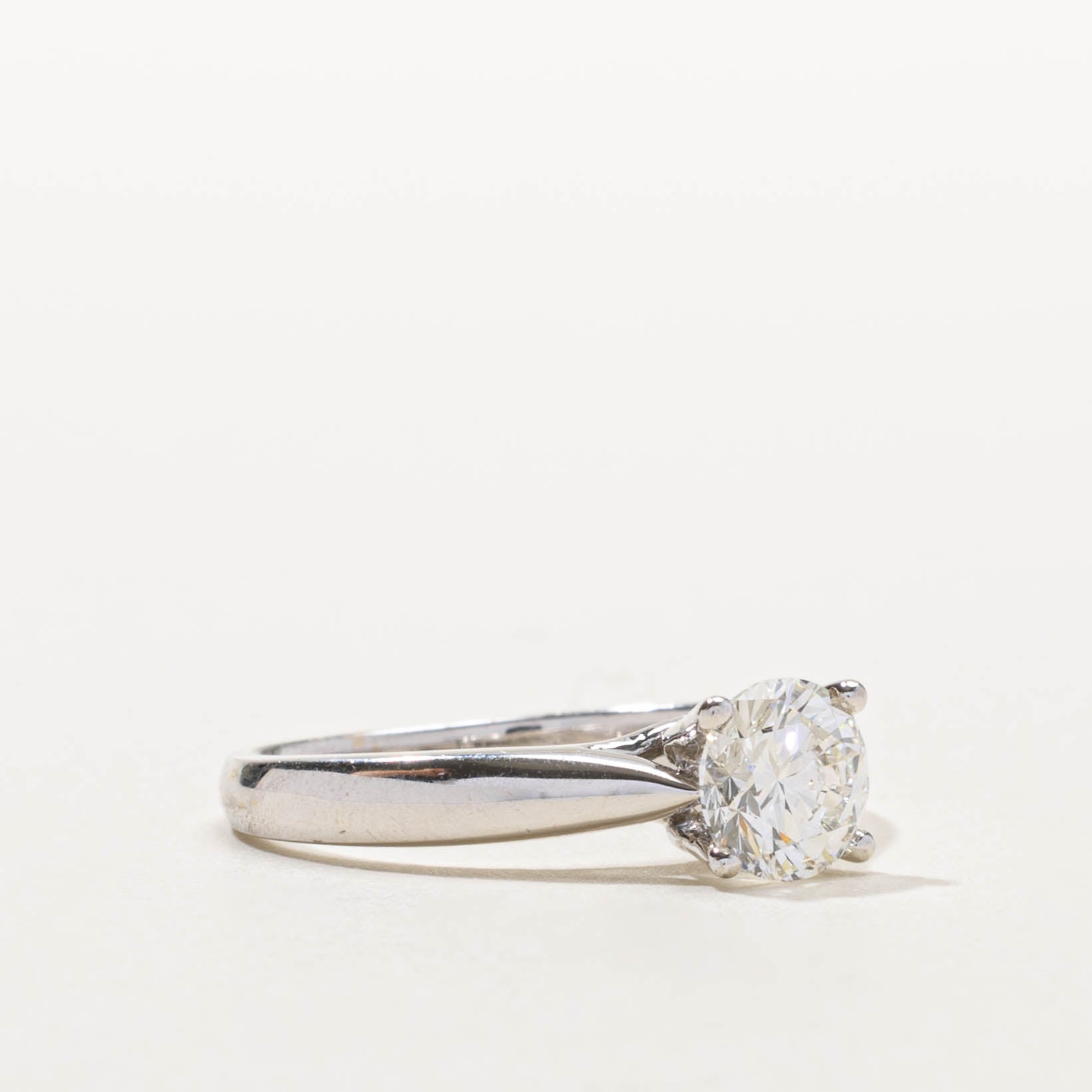 18k Solitaire Diamond Tapered Ring | 1.06ct VS2/SI1 H/I | SZ 7