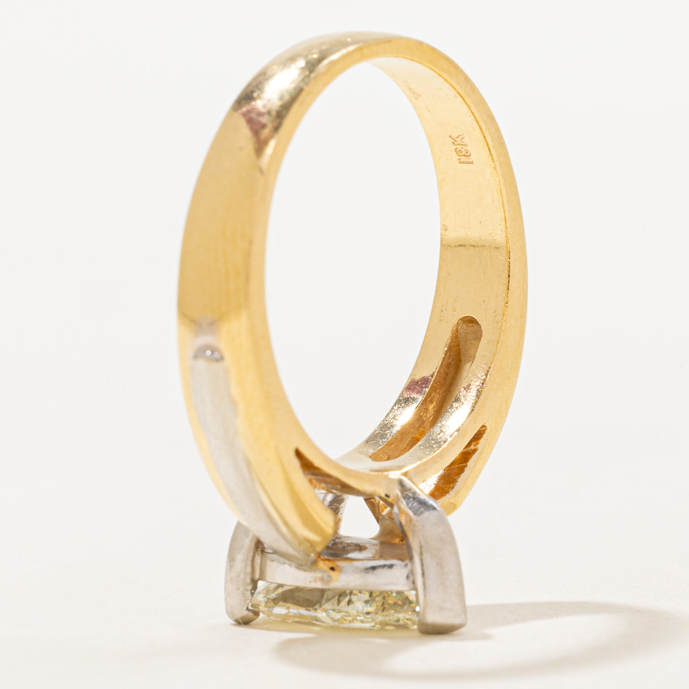 Pear Cut Diamond Engagement Ring | 1.55ct VS2 L/M | SZ 7.25