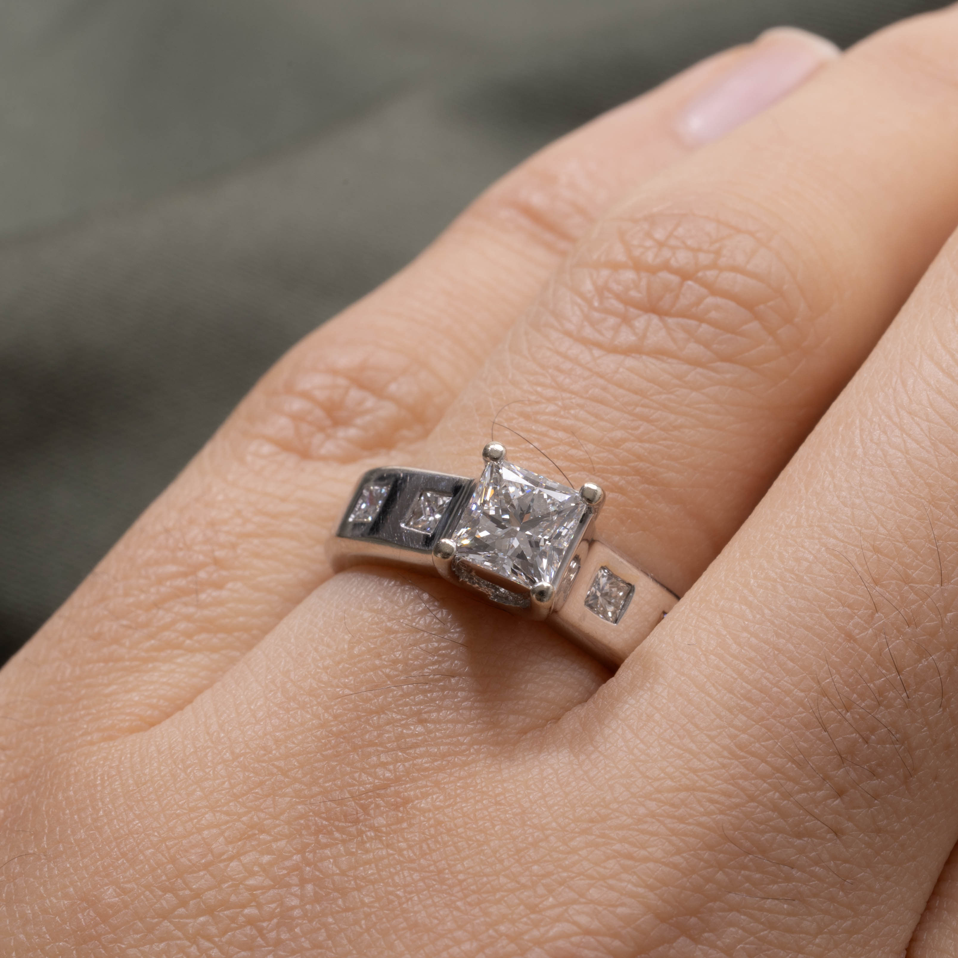 19K Princess Cut Diamond Engagement Ring | 1.43ctw VS1 G | SZ 6.0